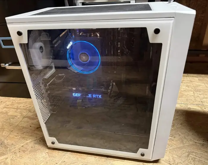 Gaming PC – Ryzen 7 3700X / RTX 3060 Ti / 48GB RAM / 1TB NVMe