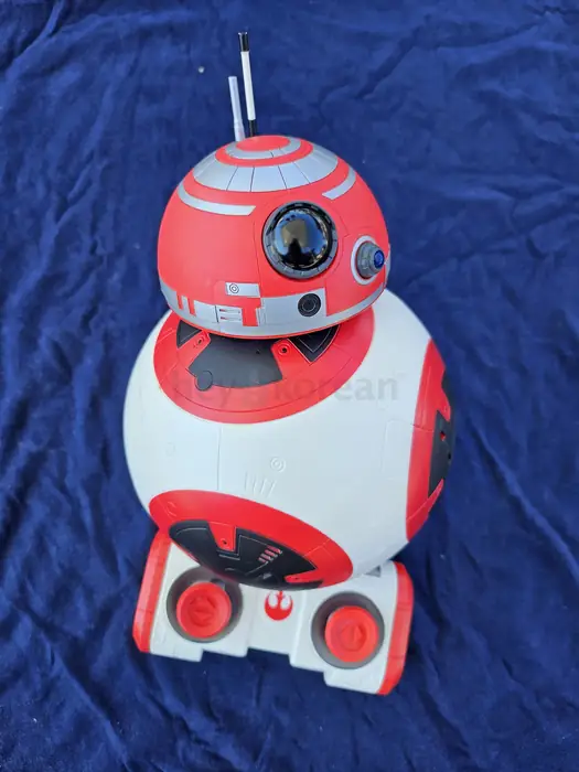 Disney Galaxy's Edge Hyperdrive BB Unit CB-23 RC Droid.