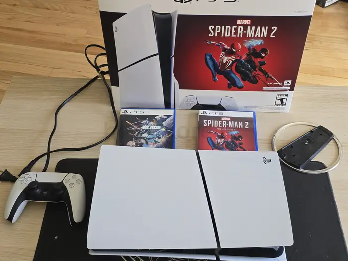 PS5 Slim disc + 한국정발 스텔라블레이드, 스파이더맨2 디스크포함