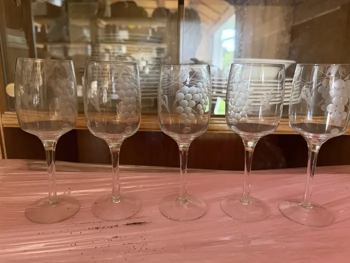 Small wine glasses