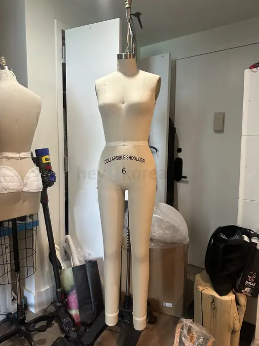 마네킹 드레스폼 in Manhattan, NY