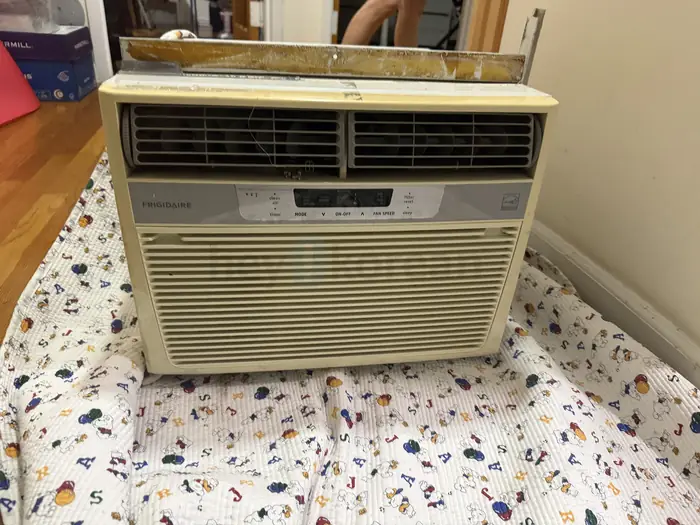 Frigidaire 10,000 BTU Window Air Conditioner in Queens, NY