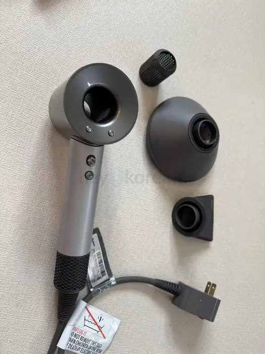 [헤어제품 정리] Dyson Supersonic Professional $80 / Bundle $100 in Queens, NY