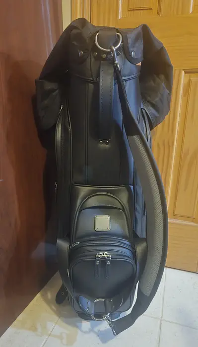 Stitch Black SL4 5-Way Dividers Golf Cart Bag in Queens, NY