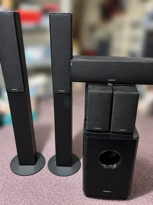 Onkyo SKS-HT870 7.1 speaker set $100불. in Bergen County, NJ