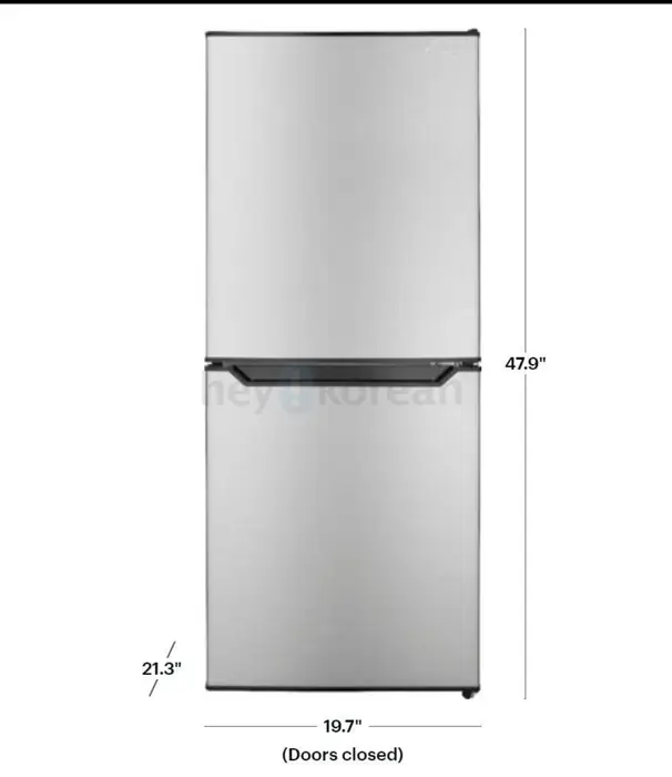 Insignia 4.9 Cu. Ft. 냉장고 판매합니다 – 아래쪽 냉동실 in Bergen County, NJ