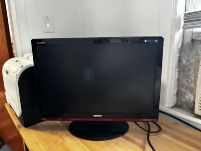 17인치 Monitor, 컴퓨터 Chair(Chair완료) in Queens, NY