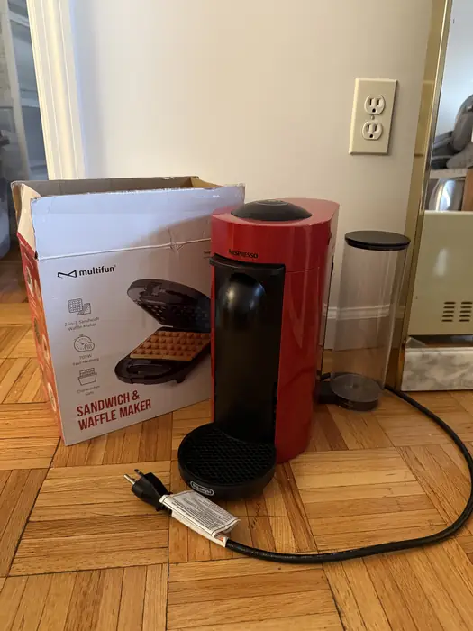 Espresso vertuo plus in Queens, NY