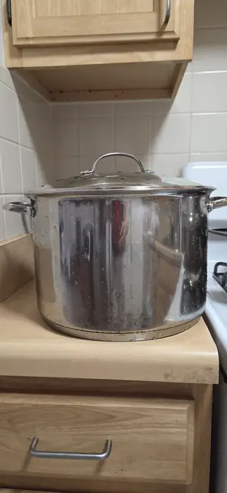 사골 냄비(나눔 완료) in Queens, NY