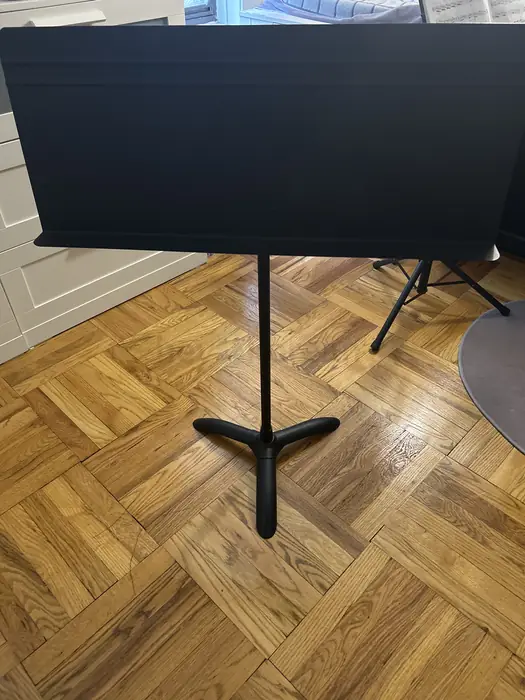 Music stand big size in Queens, NY