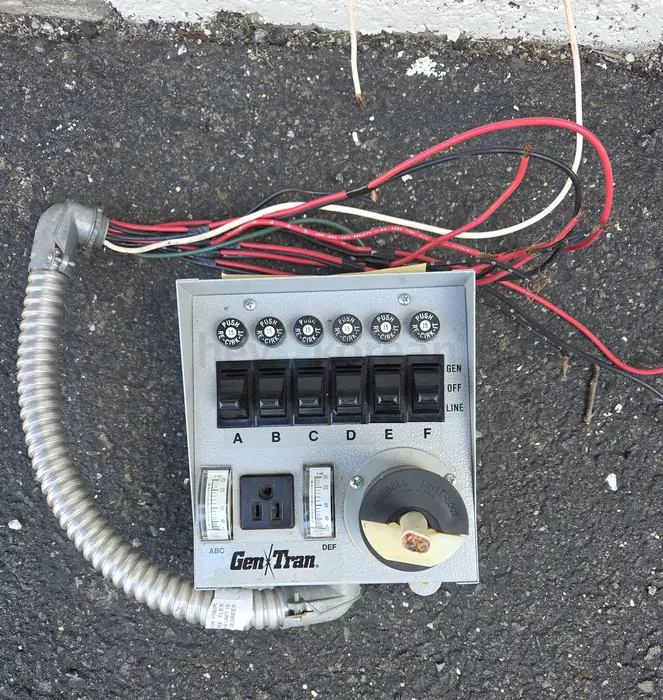 Reliance Gen/Tran 6-Circuit Manual Transfer Switch - Model 31406CRK in Bergen County, NJ