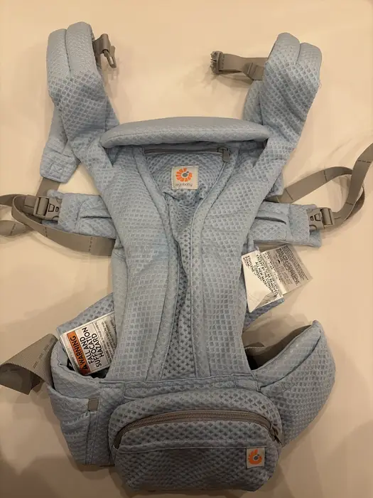 Ergobaby 아기띠 in Queens, NY