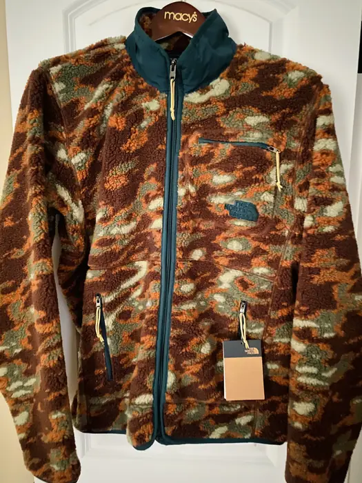 [NEW] North Face Fleece Jacket in Queens, NY