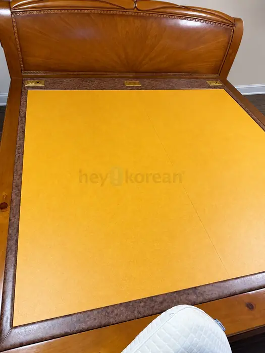 흙Bed in Bergen County, NJ