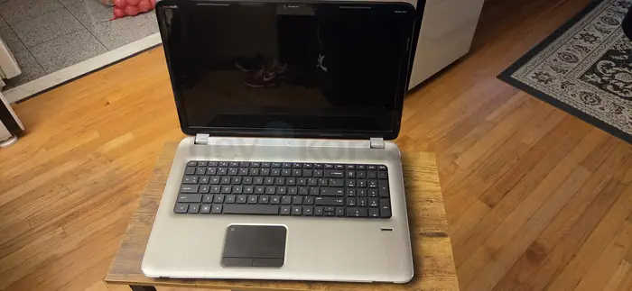 HP pavilion dv7 노트북 in Queens, NY