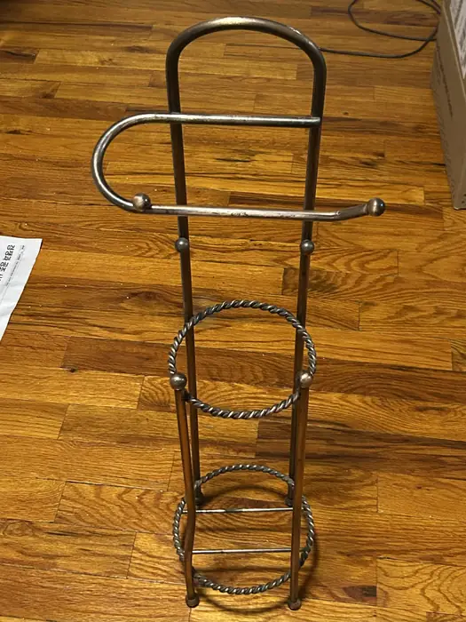 Metal Toilet Paper Holder in Queens, NY