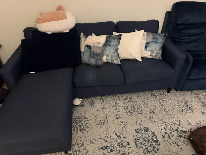 네이비 L자형 Sofa $50에 판매합니다 in Queens, NY