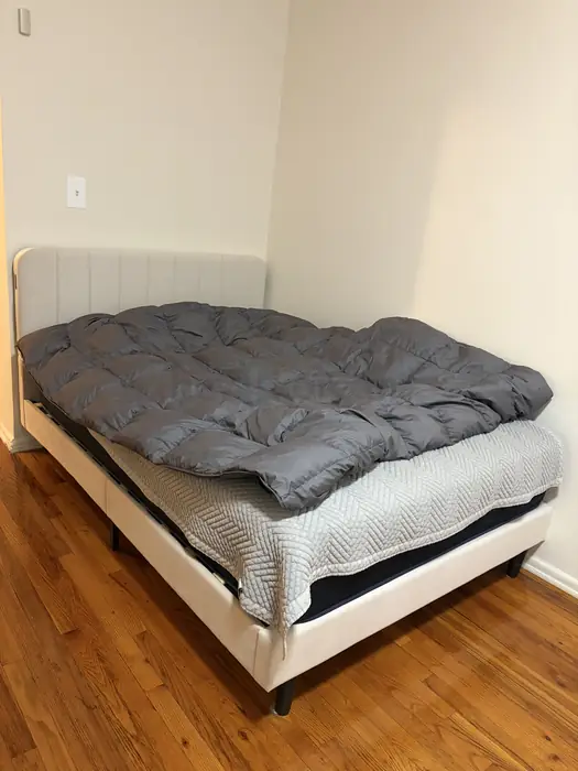 Full size 매트리스, 프레임 in Queens, NY
