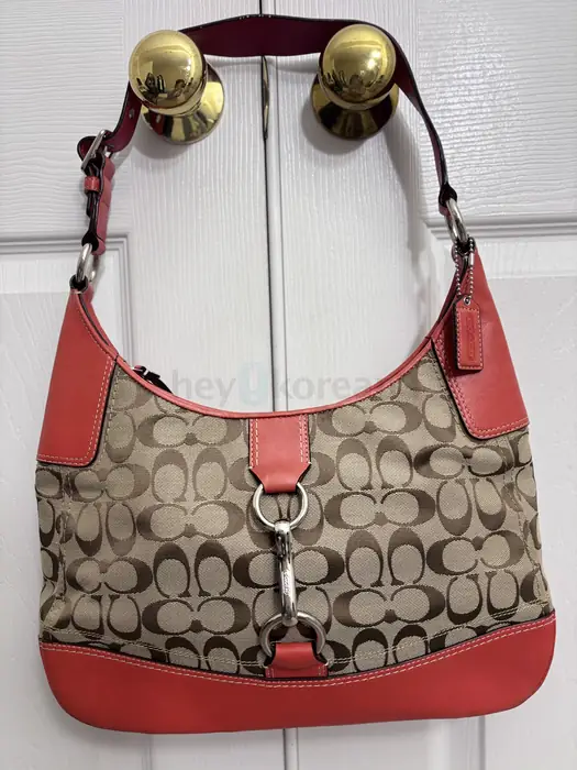 COACH BAG in Bergen County, NJ