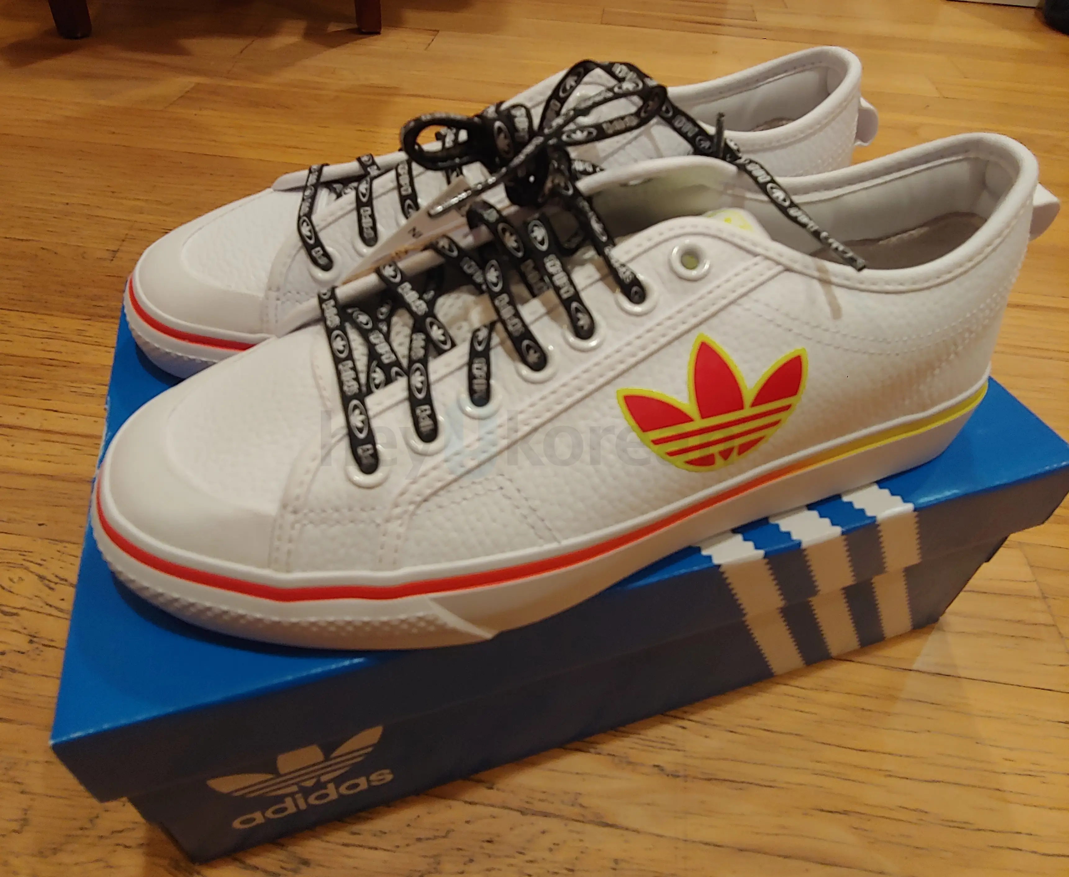 adidas  size 9 in Bergen County, NJ