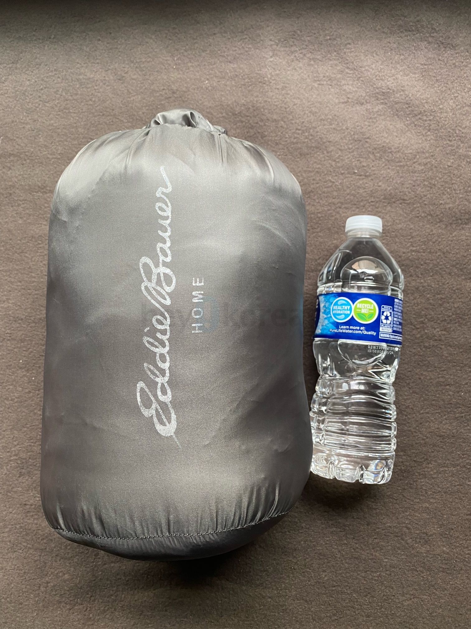 Eddie Bauer Primaloft Packable Blanket for Travel / Camping