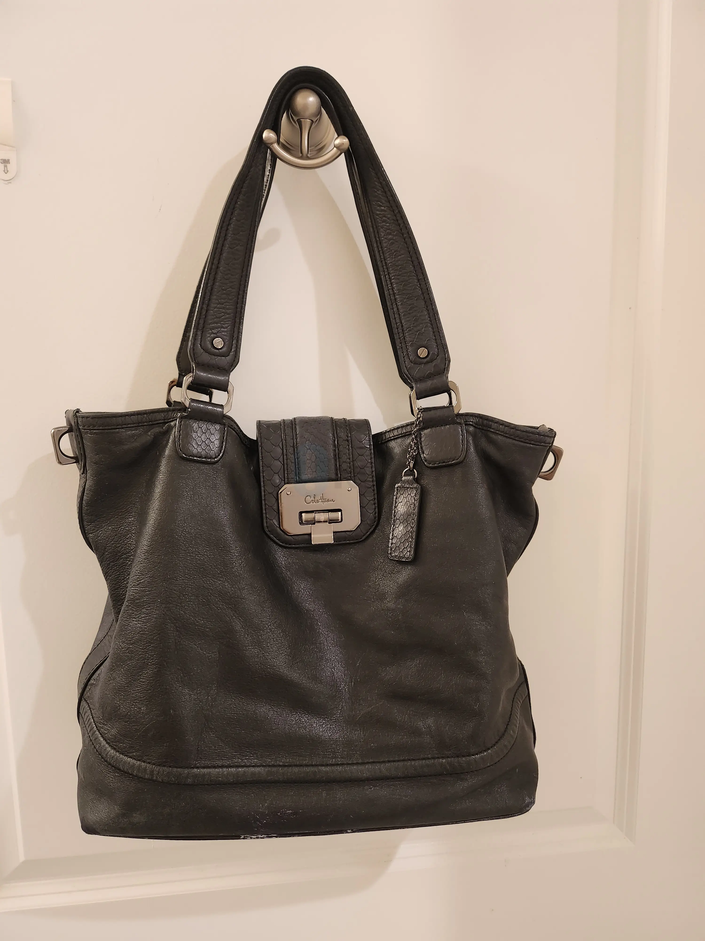 Cole Hann women's shoulder bag only $  79 in Bergen County, NJ
