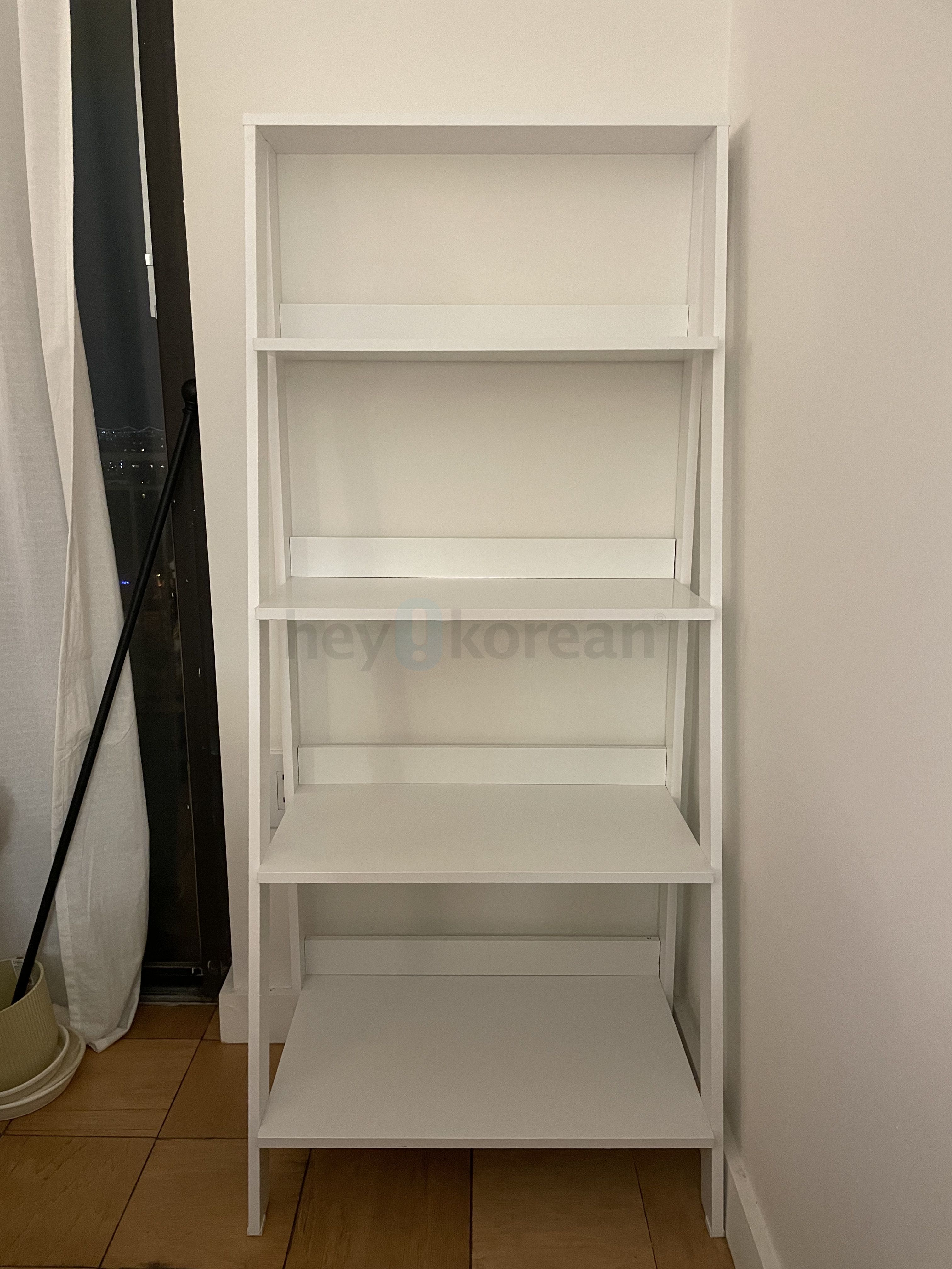 *무빙세일* 삼성TV, Nespresso Vertuo, Coffee Table, Dining Chairs, Wine Rack