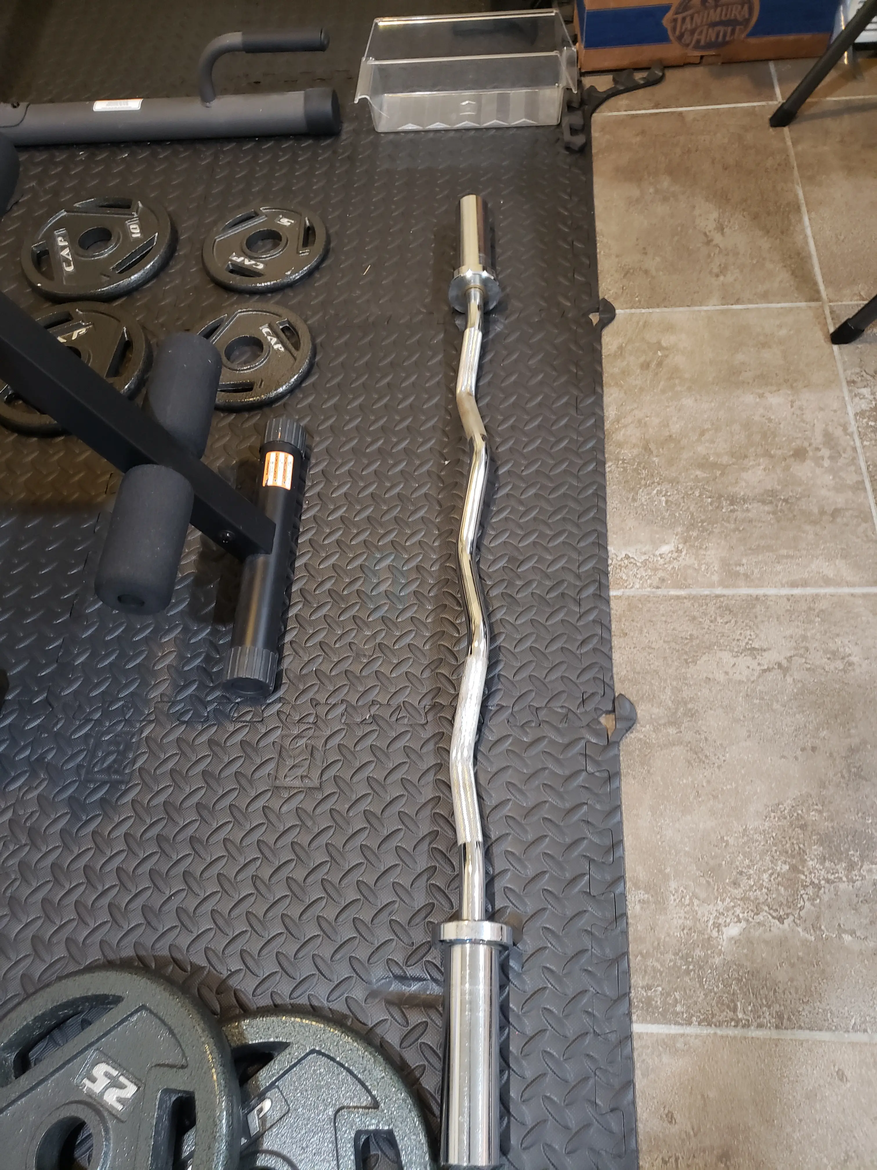 Bench press set + Pull up station + Ez curl bar
