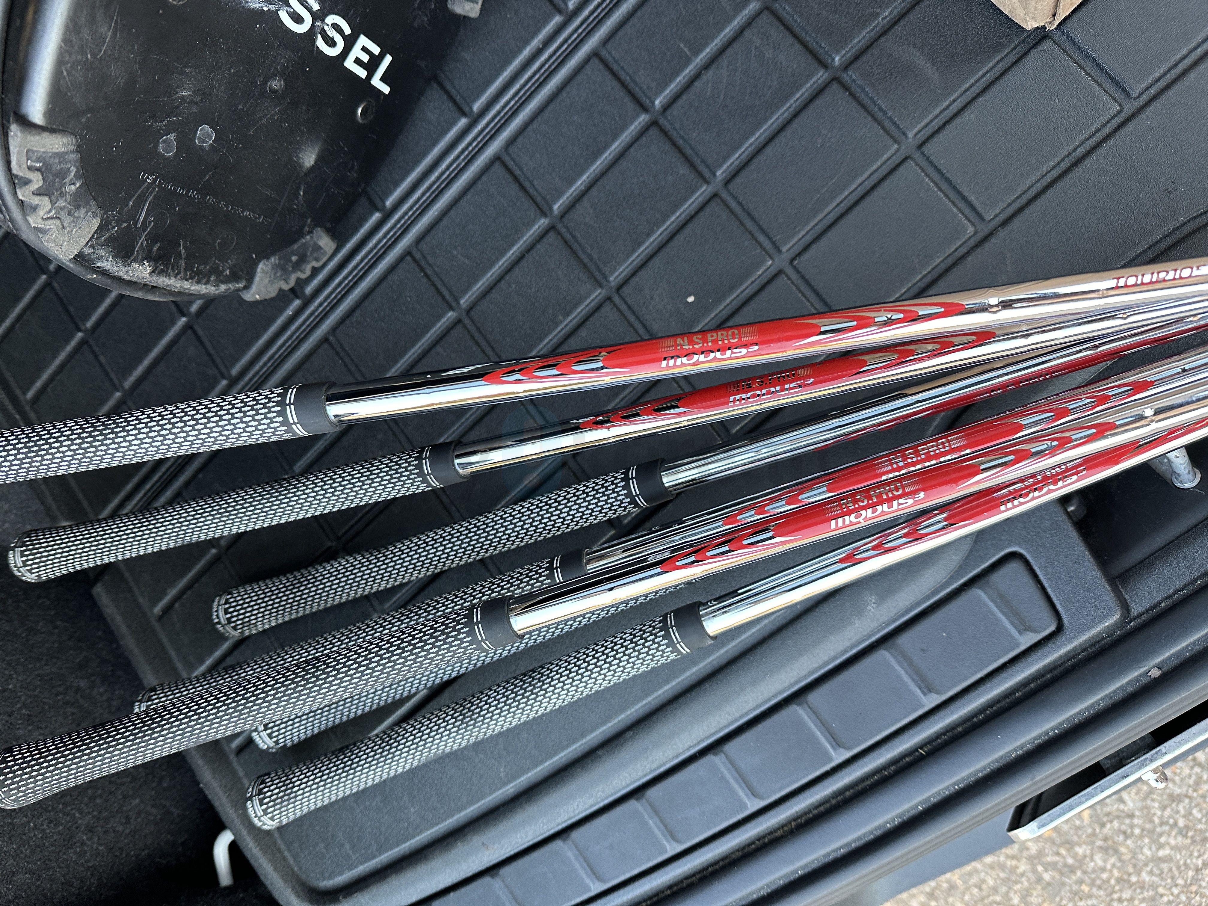 Srixon ZX5/ZX7 Combo Iron Set + Cleveland RTX Zipcore Wedge Set 스