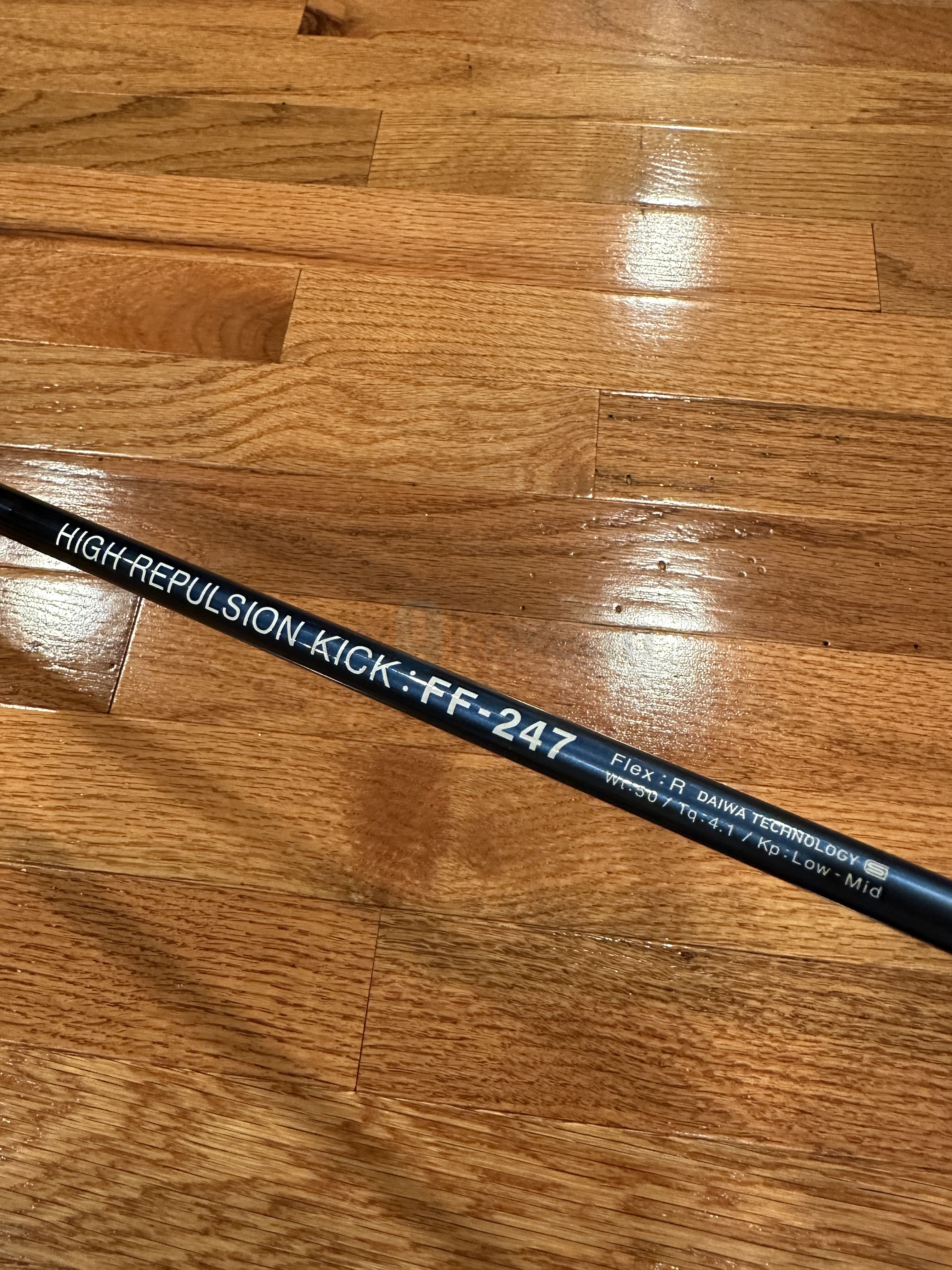 Série de Fers ONOFF Labospec FF-247 sur Rue du Golf - ONOFF Golf