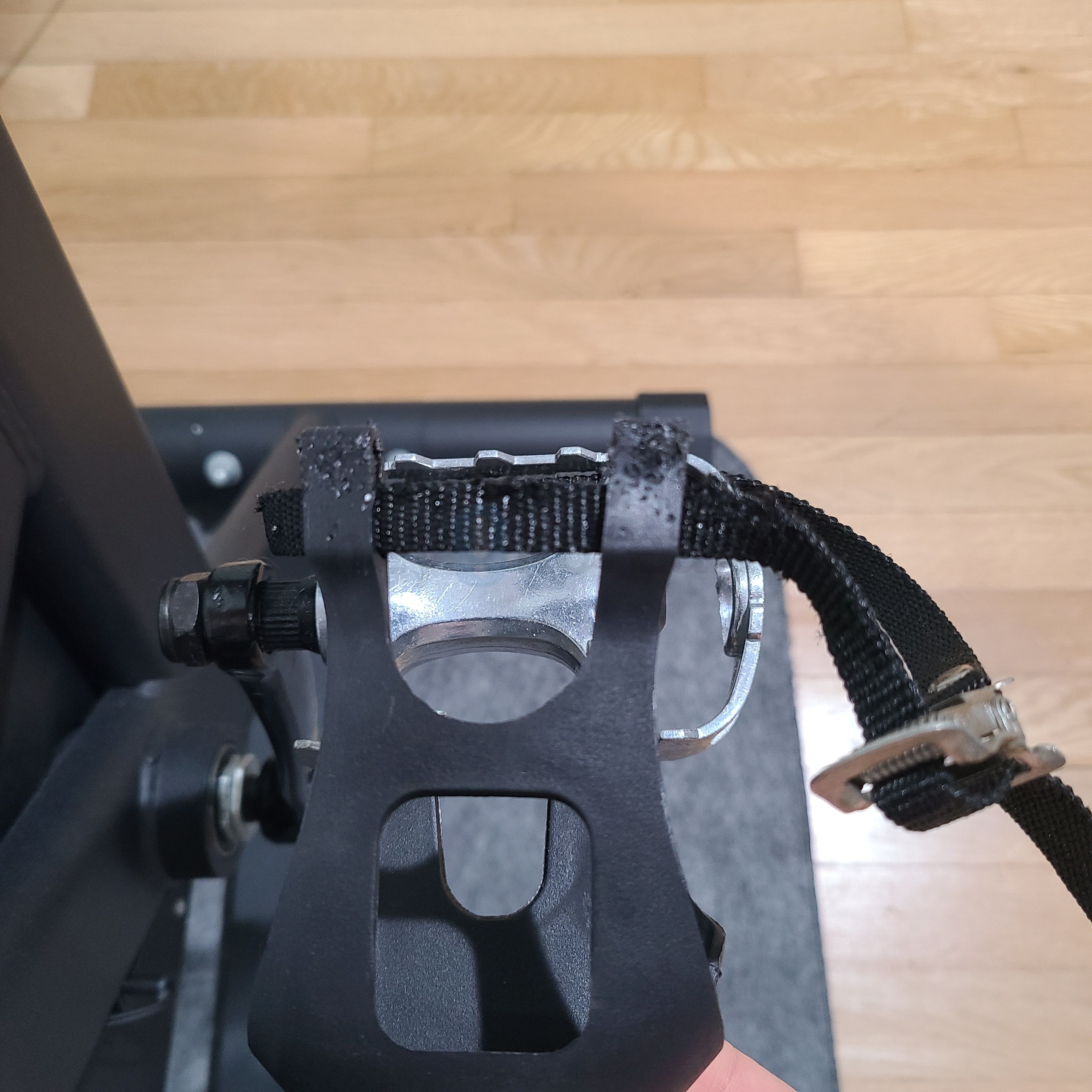 urevo indoor cycling bike