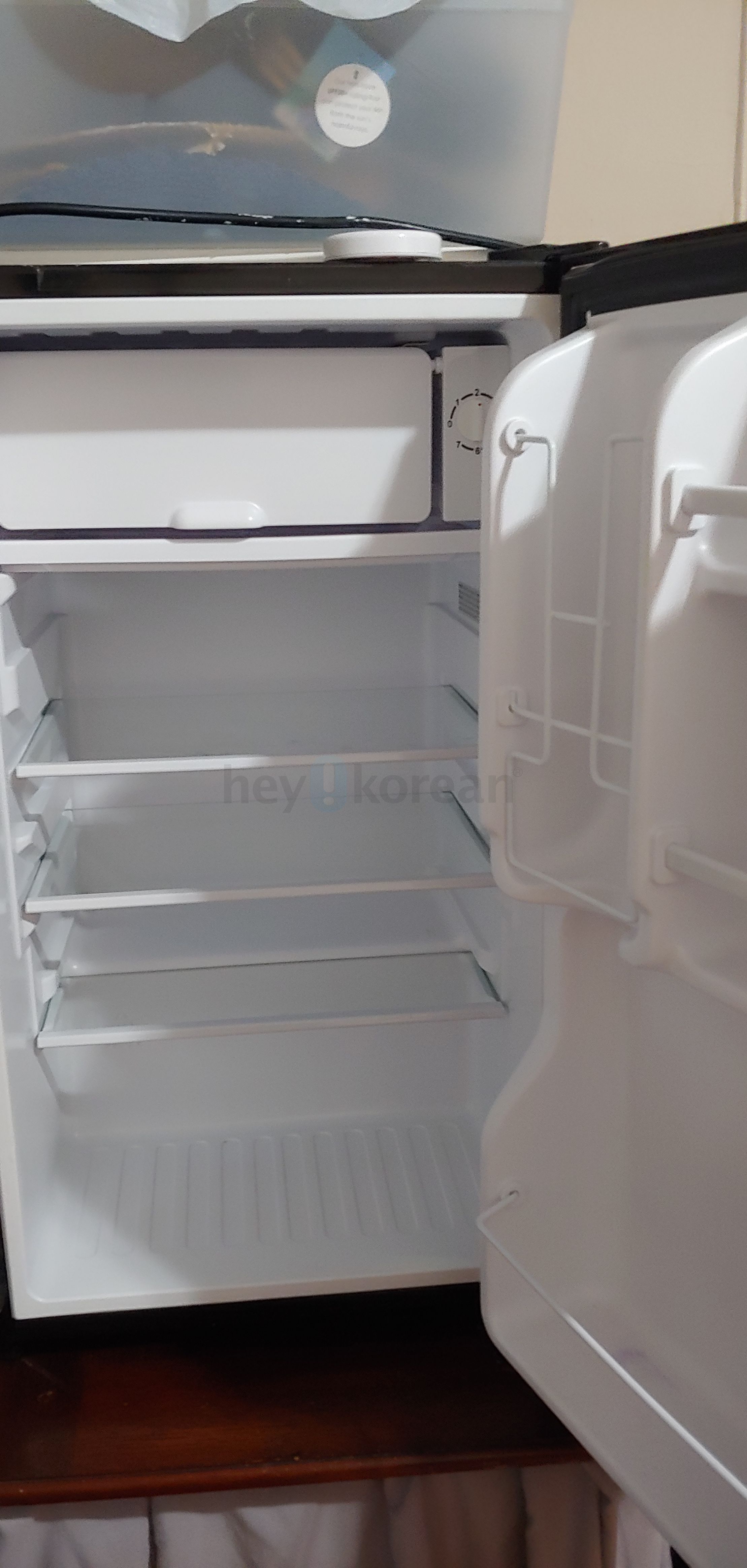 Magic Chef Refrigerator