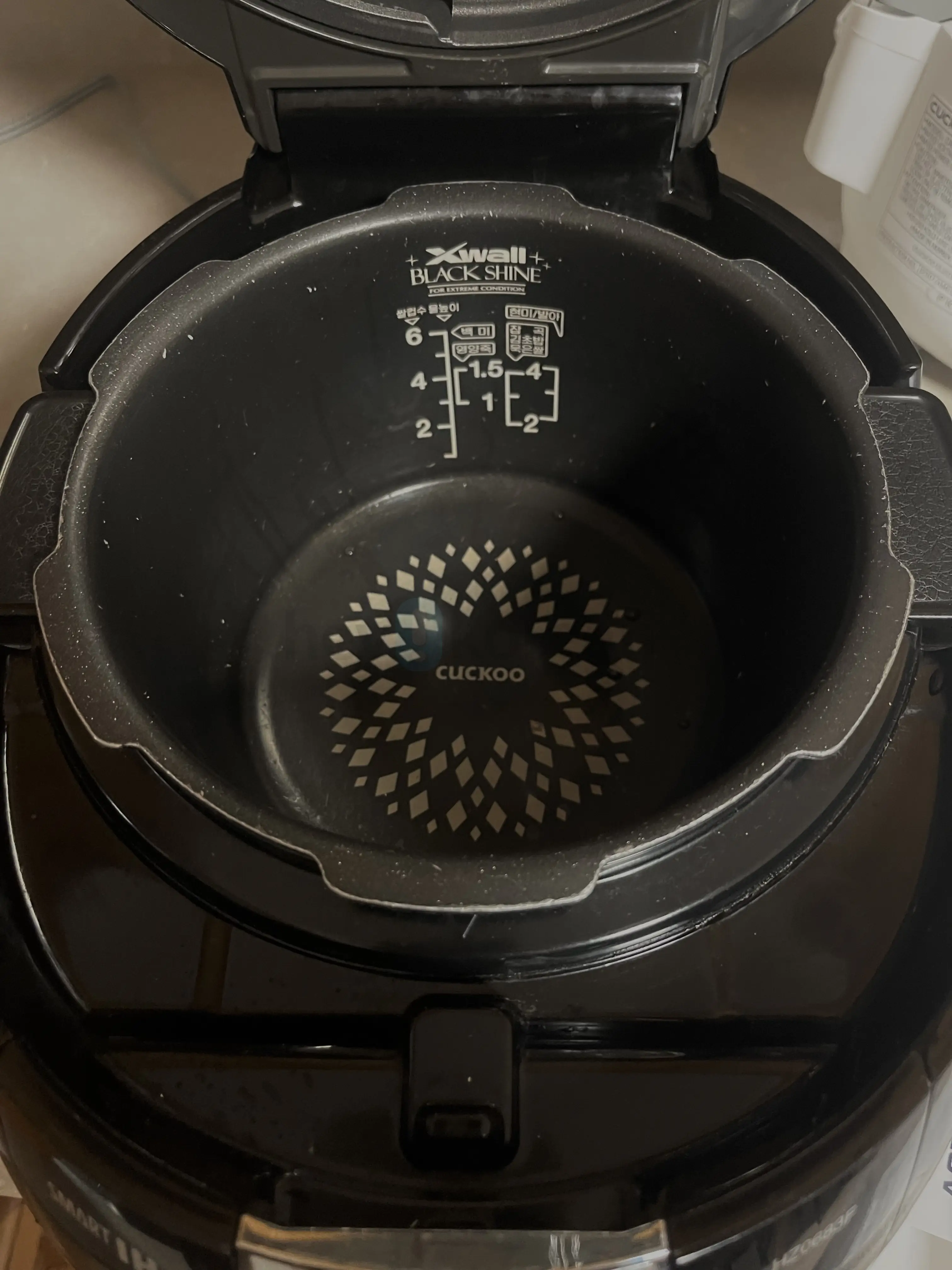 FREE 밥통 Cuckoo Rice Cooker Smart 1H HZ0683F