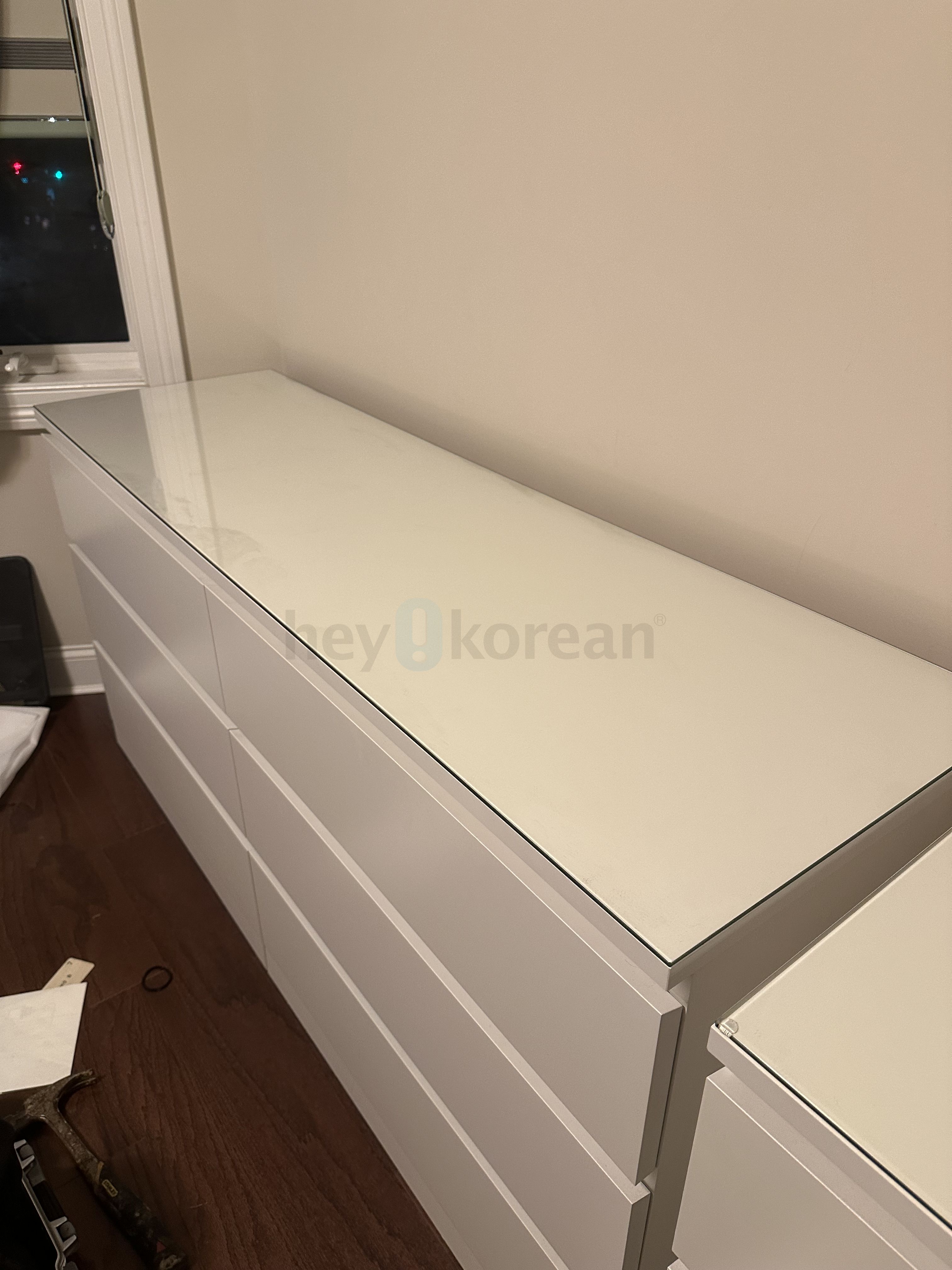 MALM 6drawer dresser and 3drawer chest, white, with glass top on both