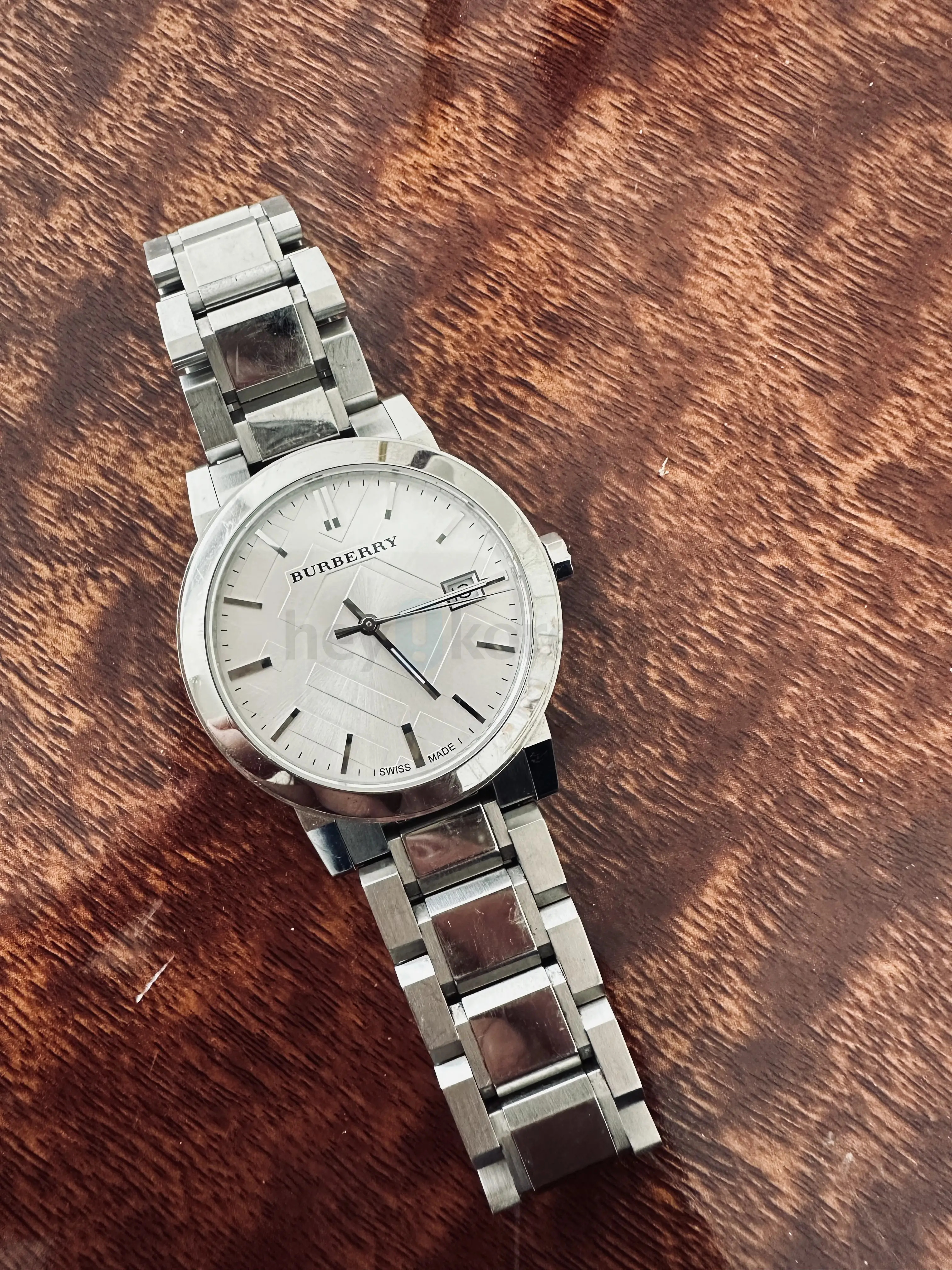 Burberry Bu9000 Gents silver Tone steel Bracelet Watch