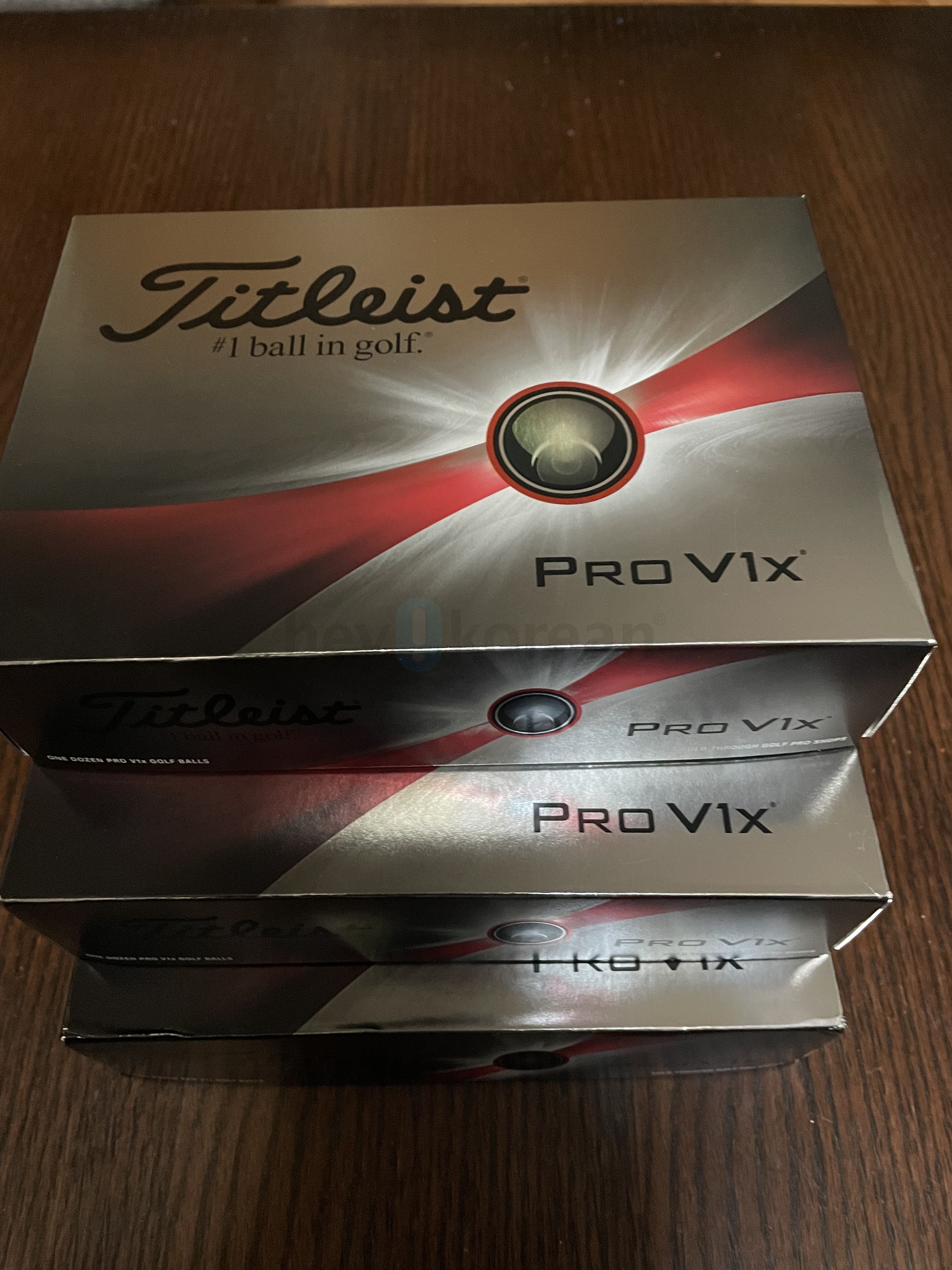 Titleist Pro V1x 2025 White Enhanced Alignment Golfball