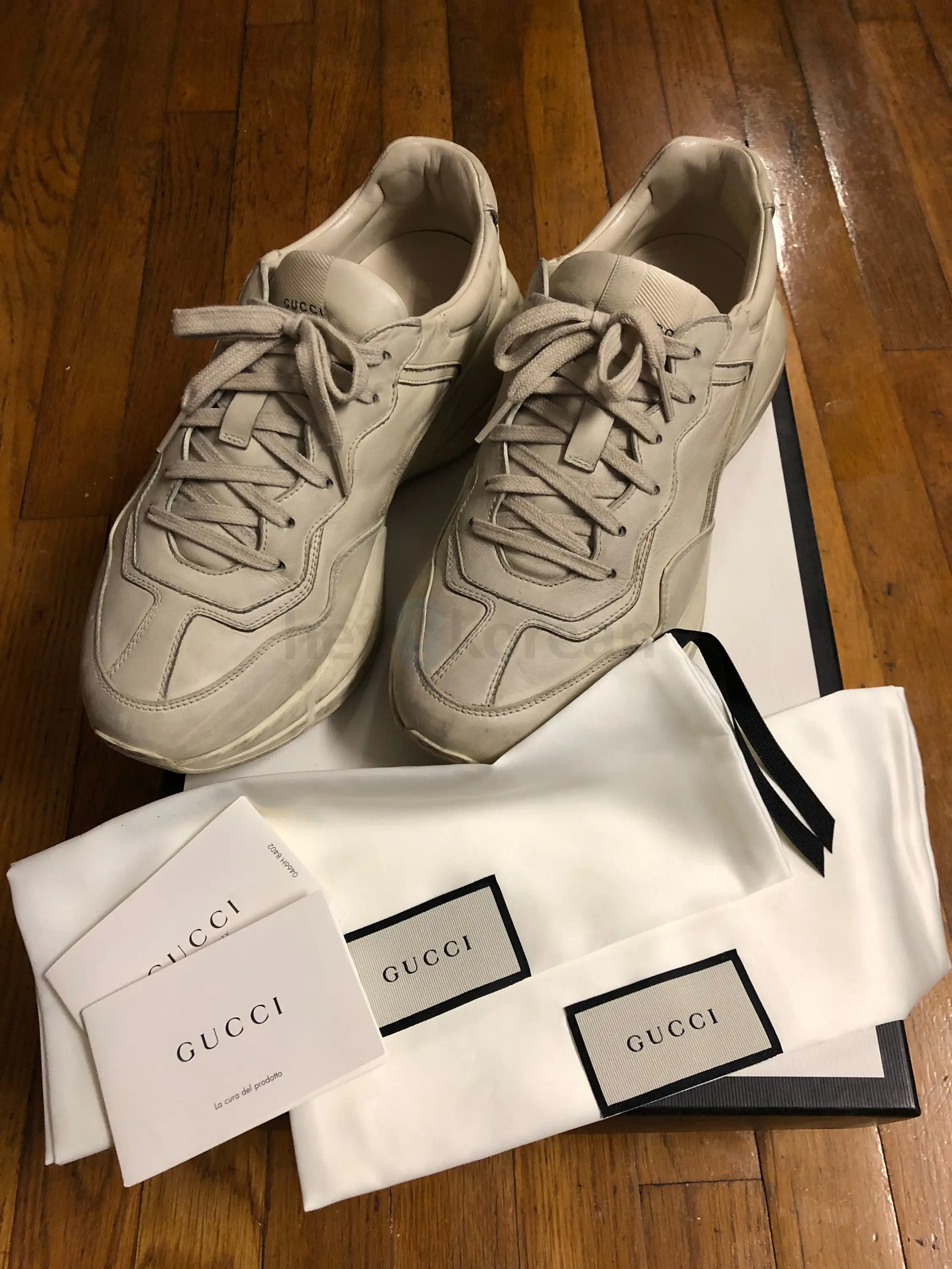 *USED* Gucci Rython Leather Sneaker US SZ 9
