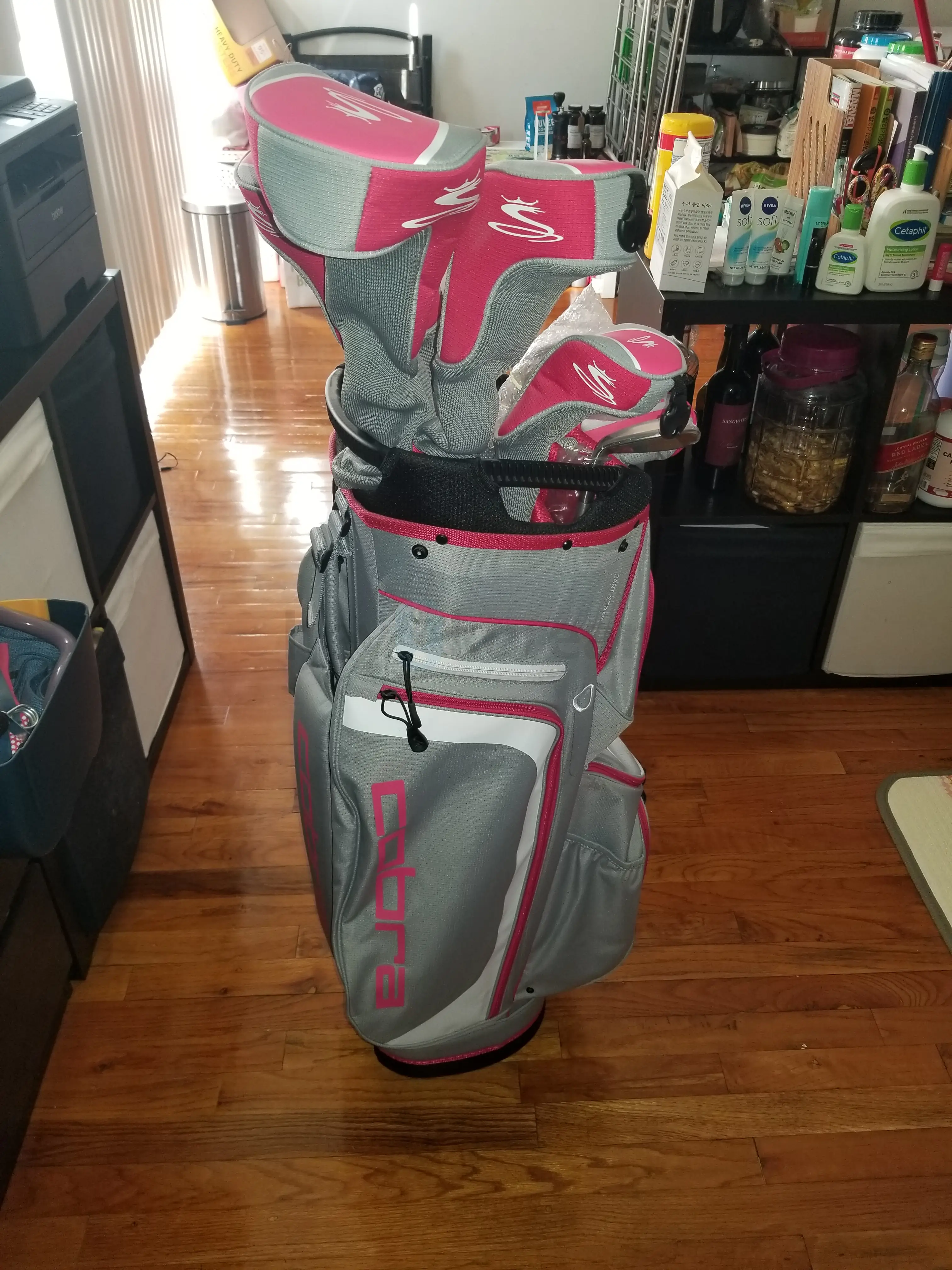 COBRA GOLF CLUB SET + BAG 여성용 BRAND NEW