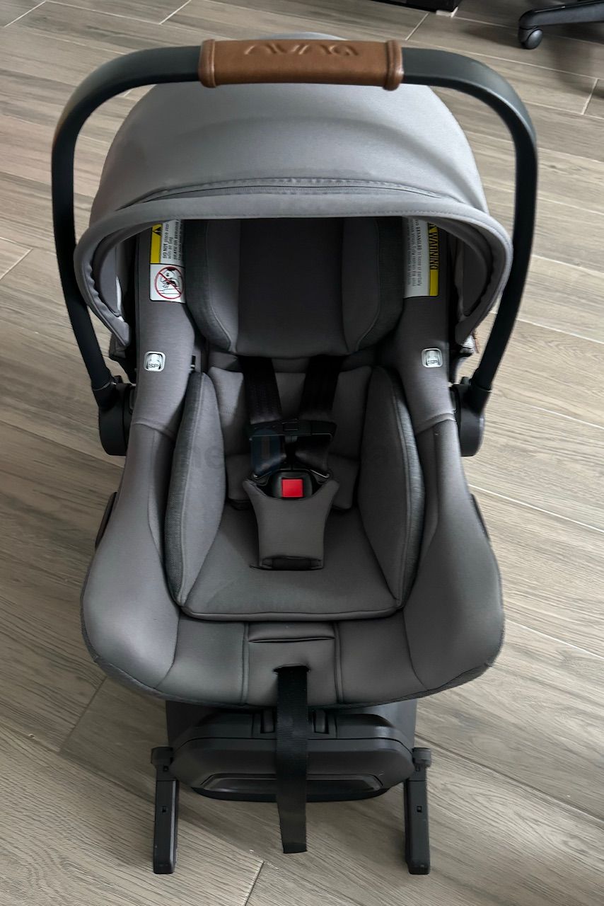 Nuna Pipa Lite Rx Car seat (베이스 포함)