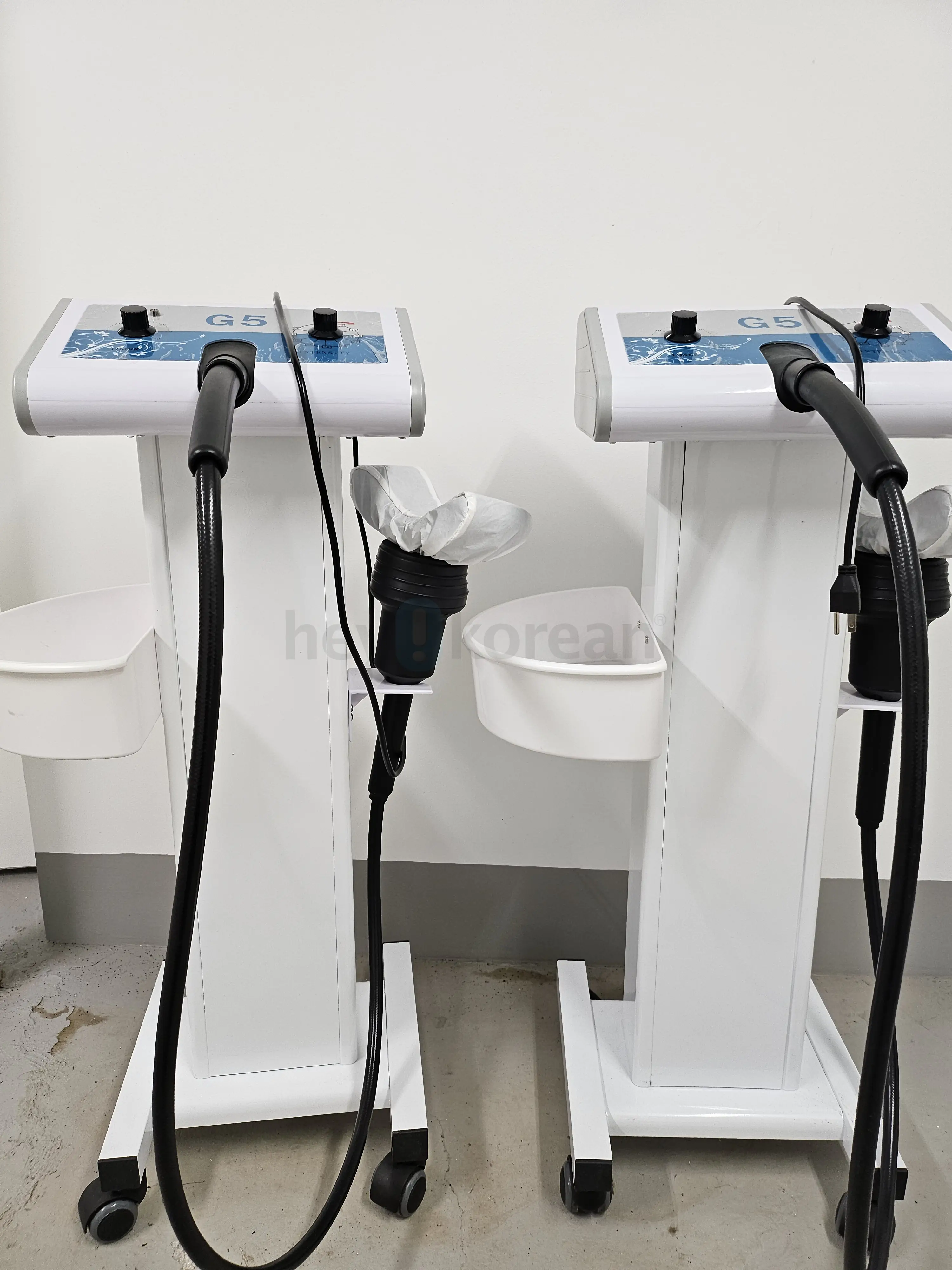 G5 massager machine 2대