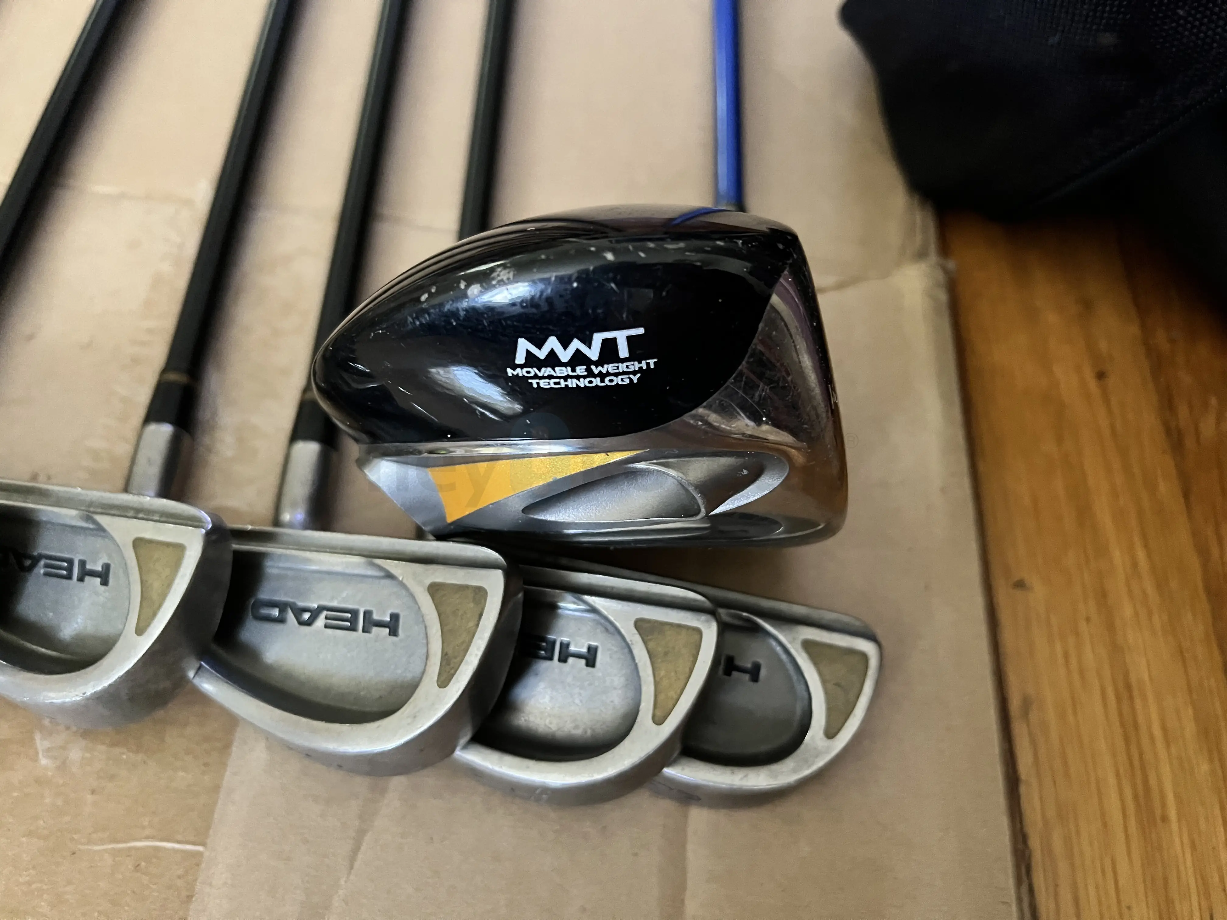 골프세트 (driver, putter 포함)
