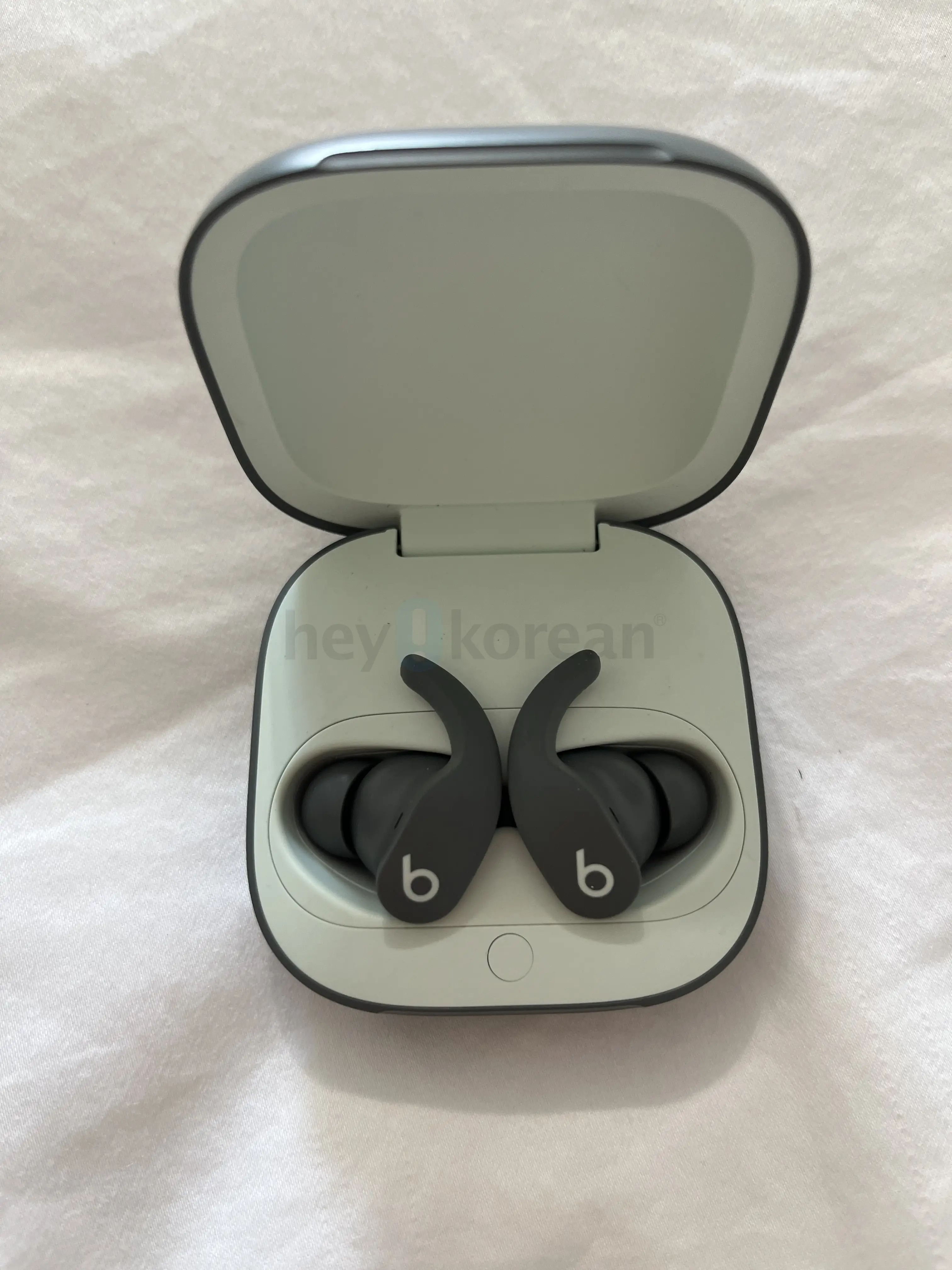Beats Fit Pro (Beats by Dr.Dre)