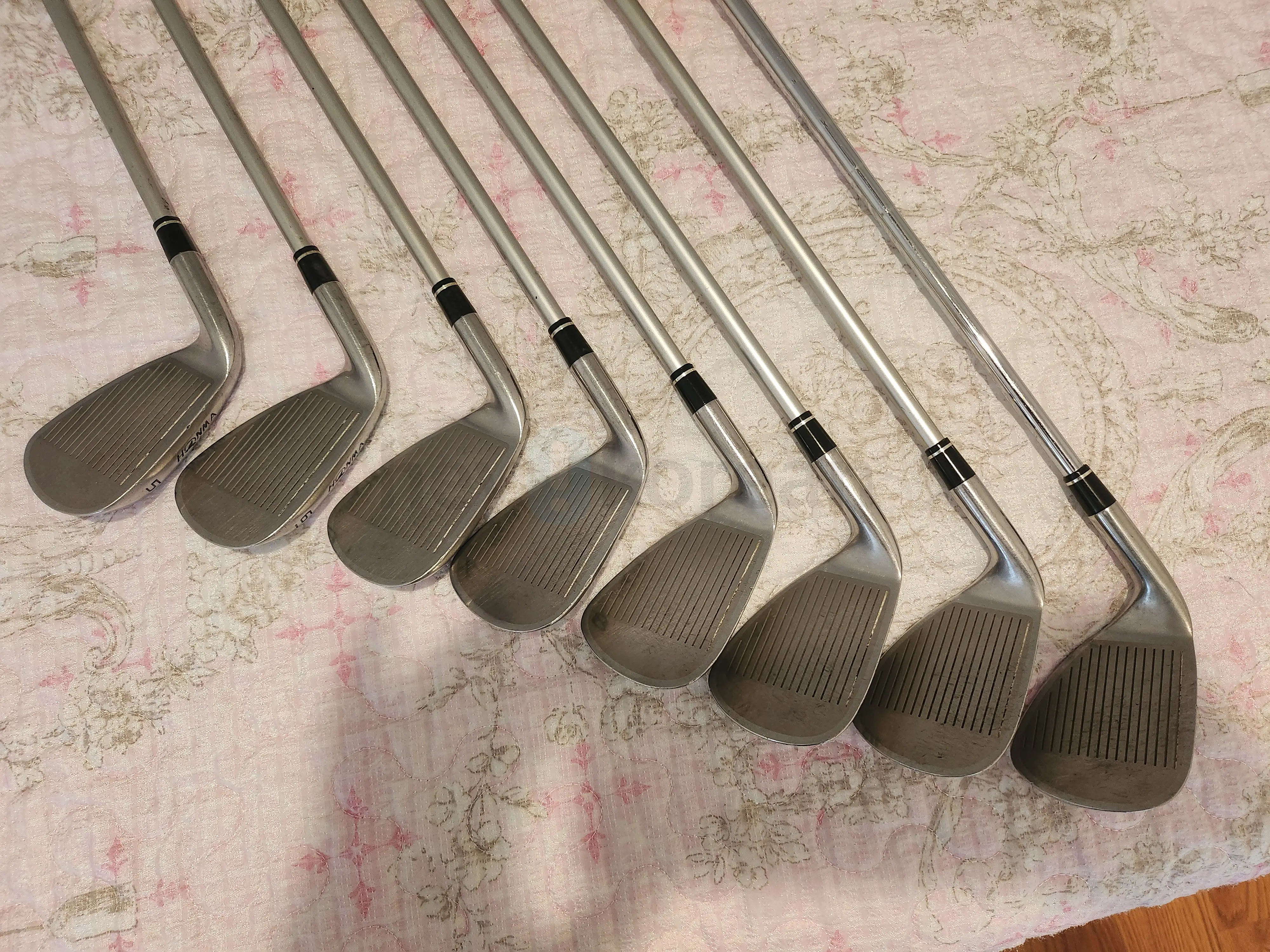 Honma Bezeal 525 Iron set 5-SW 8Pcs
