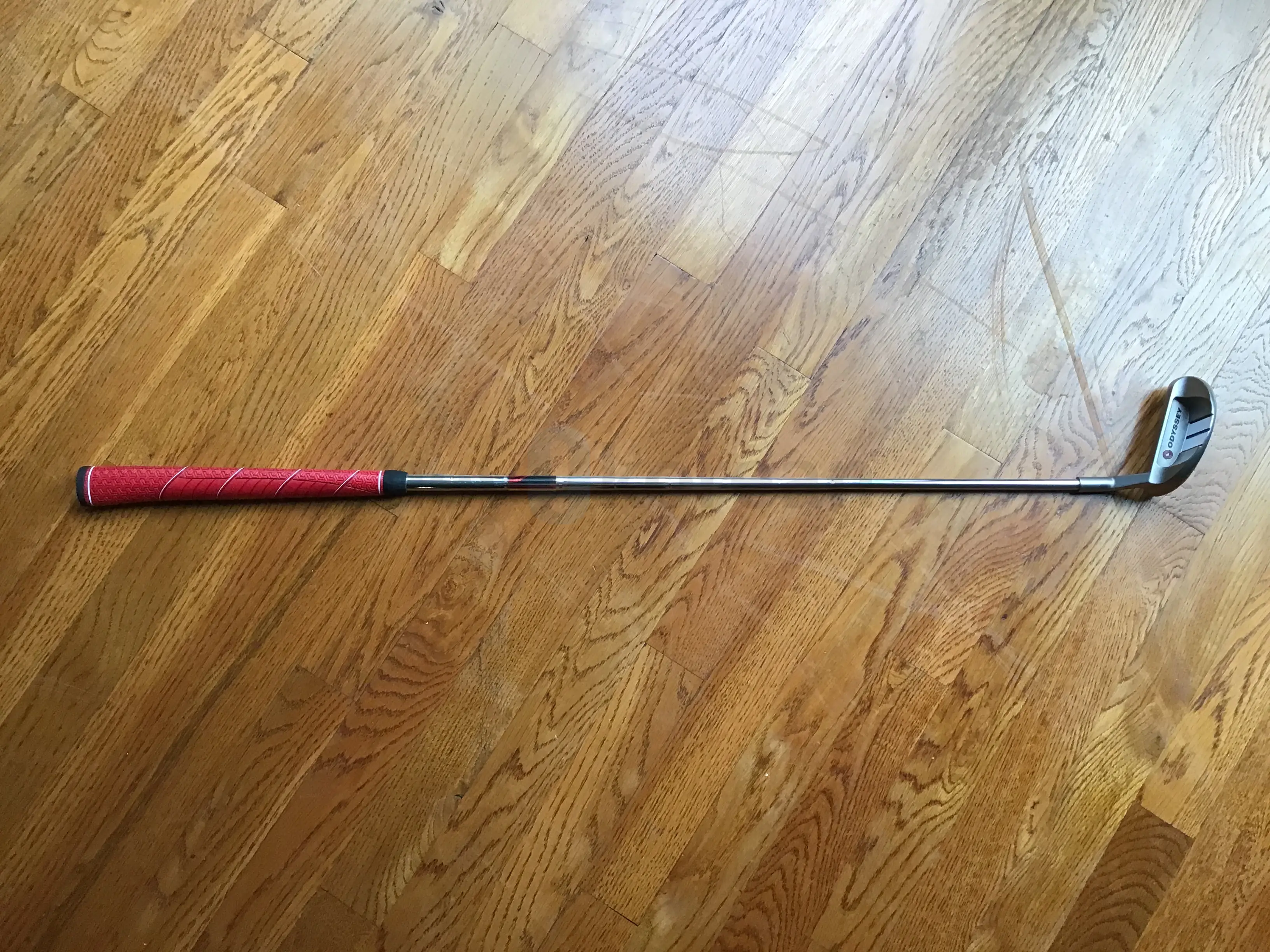 ODYSSEY CHIPPER WITH HEAD COVER
