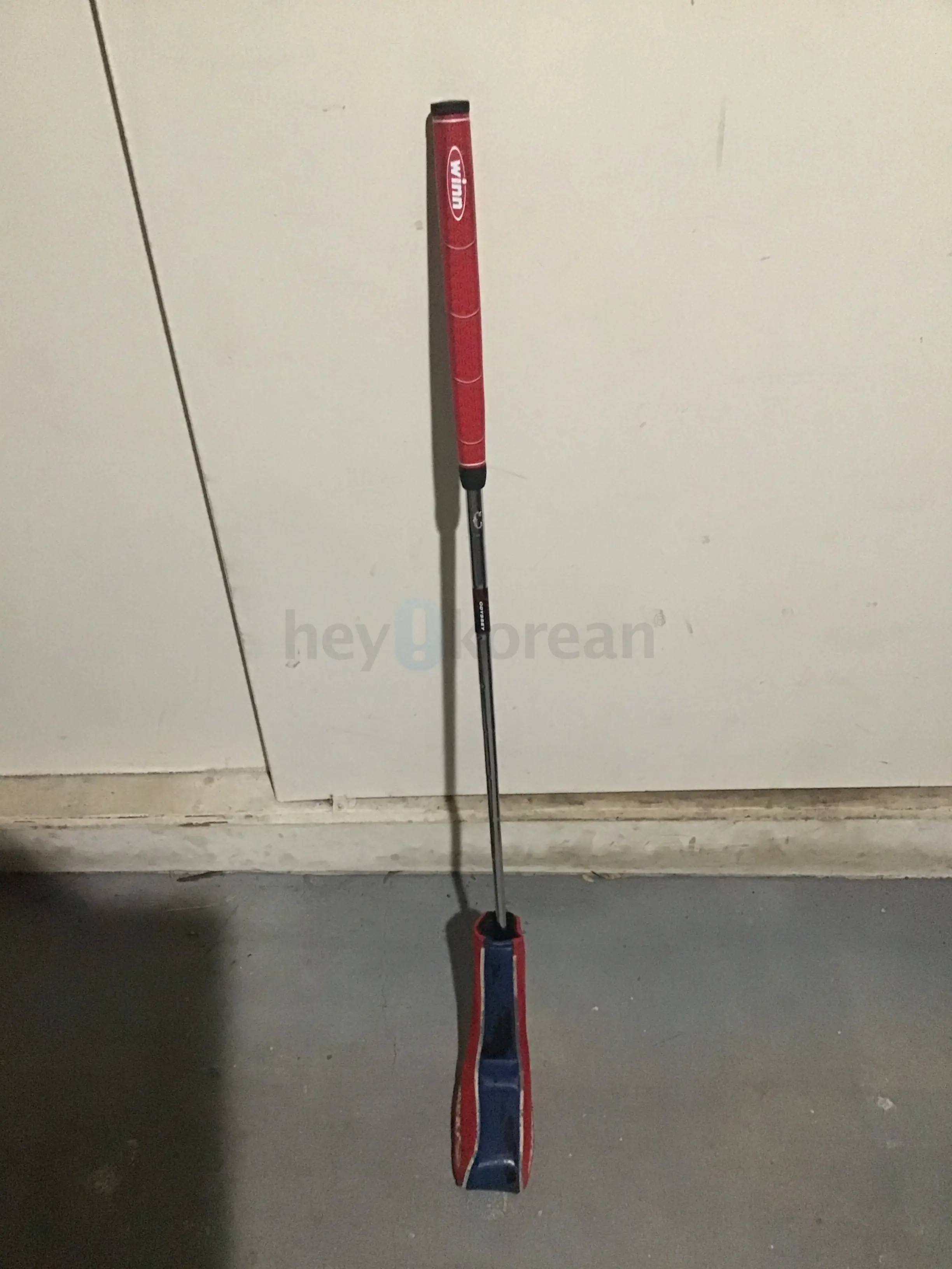 ODYSSEY CHIPPER WITH HEAD COVER