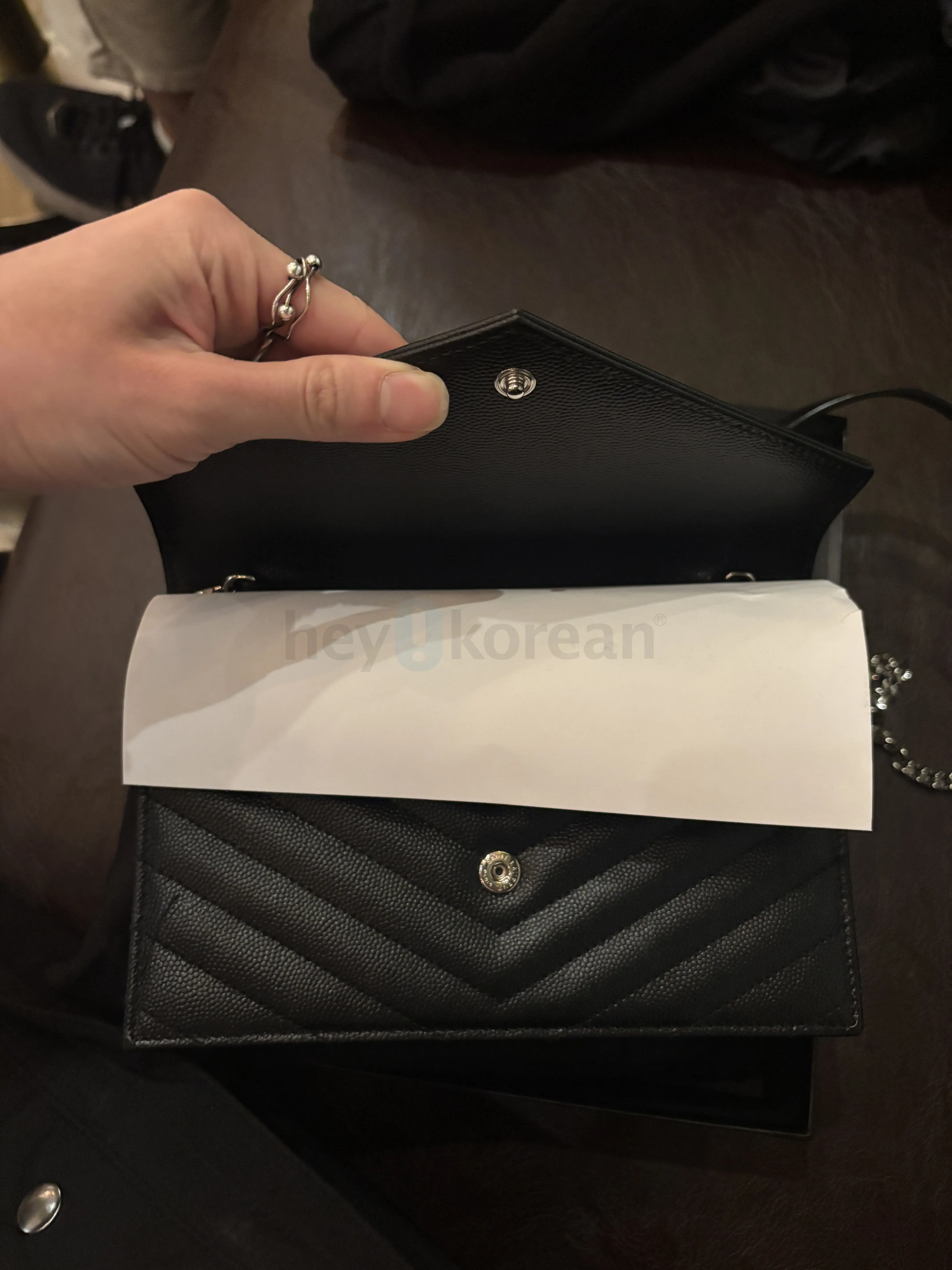 ★SAINT LAURENT★関税込♪NEW♪Cassandre ウォレットバッグ Saint Laurent (YSL) Cassandre Quilted Wallet On Chain (WOC