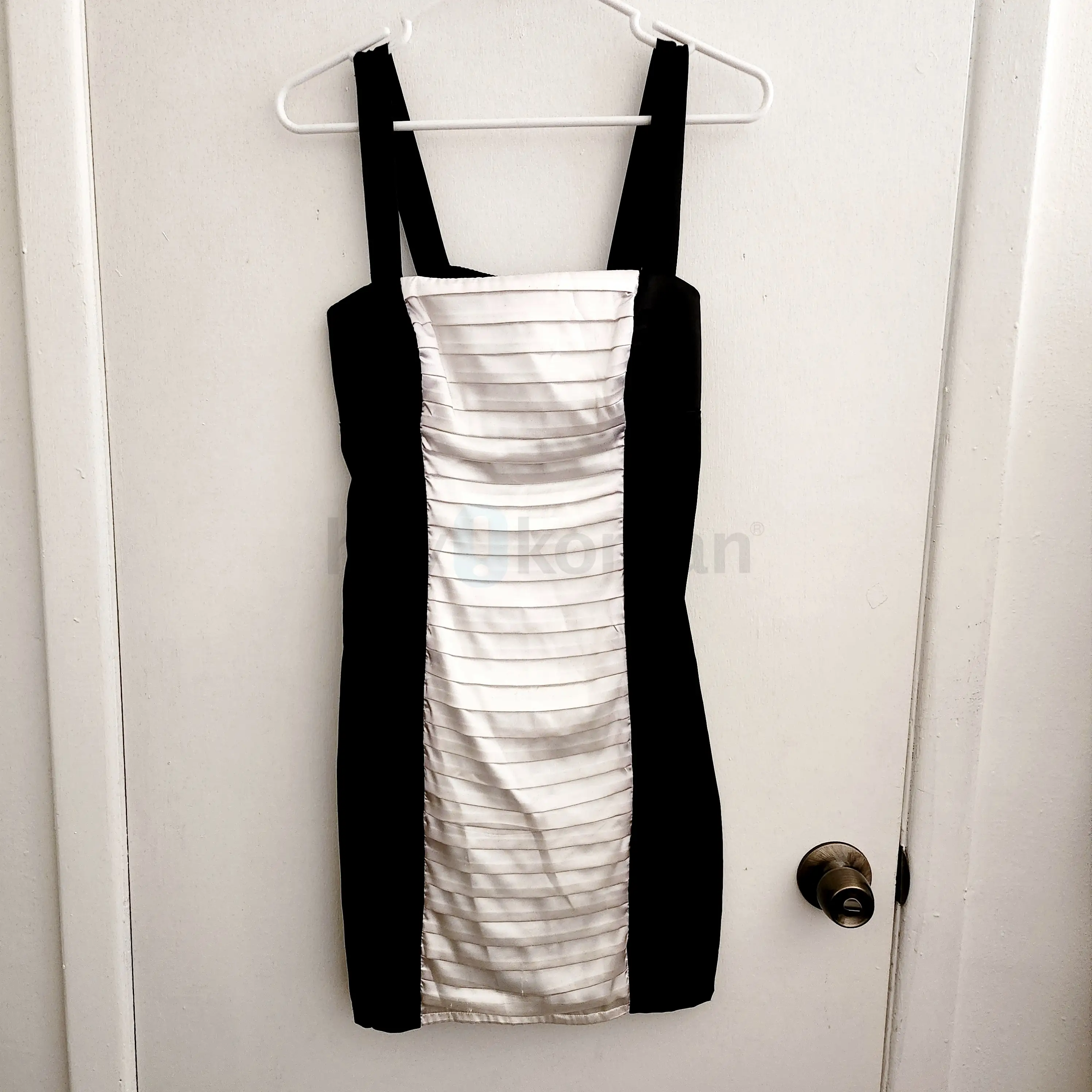 Charlotte Russe Strapless Colorblock Black & White Dress, Size 5