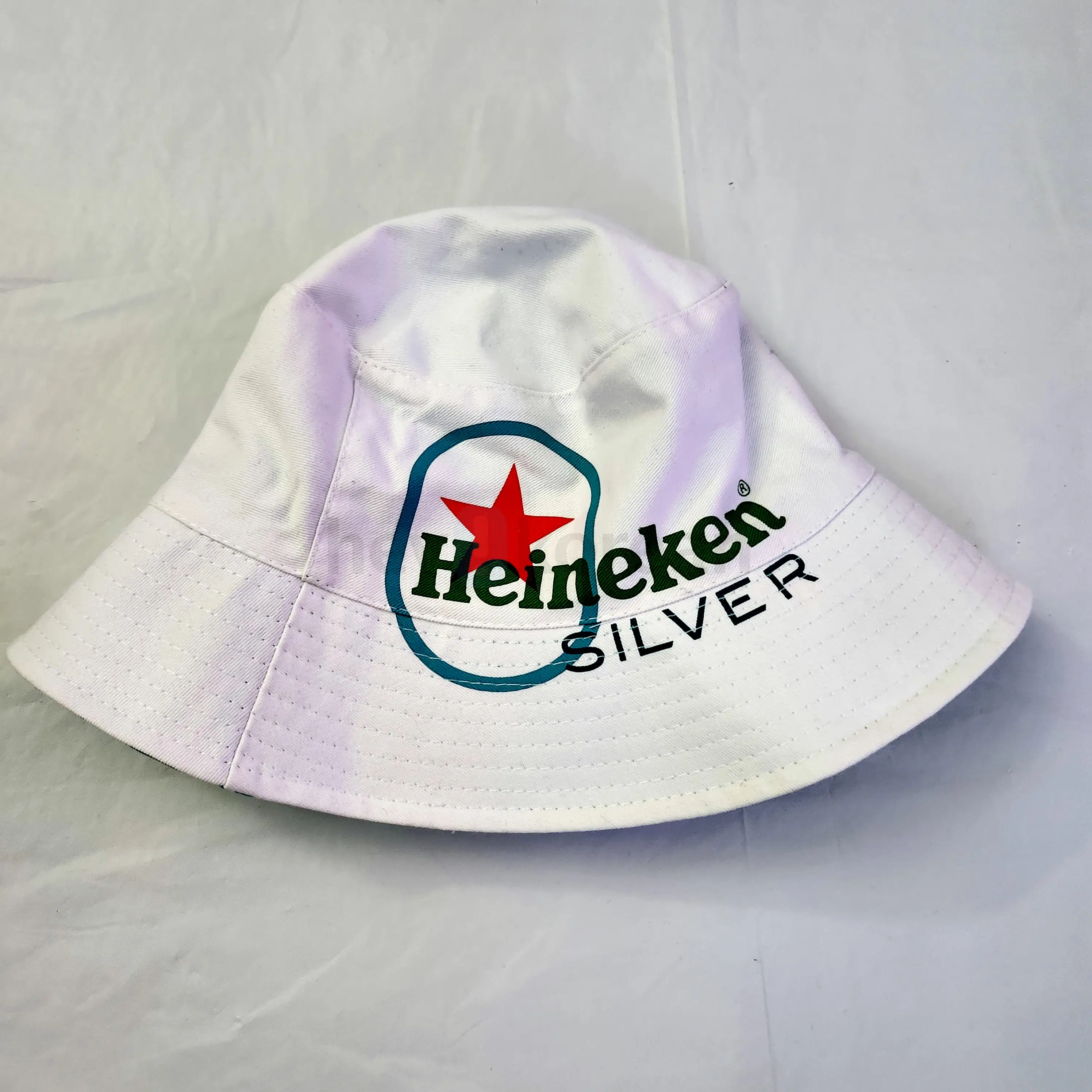 Heineken バケットハット 限定非売品激レア NEW Heineken Silver White Bucket Hat