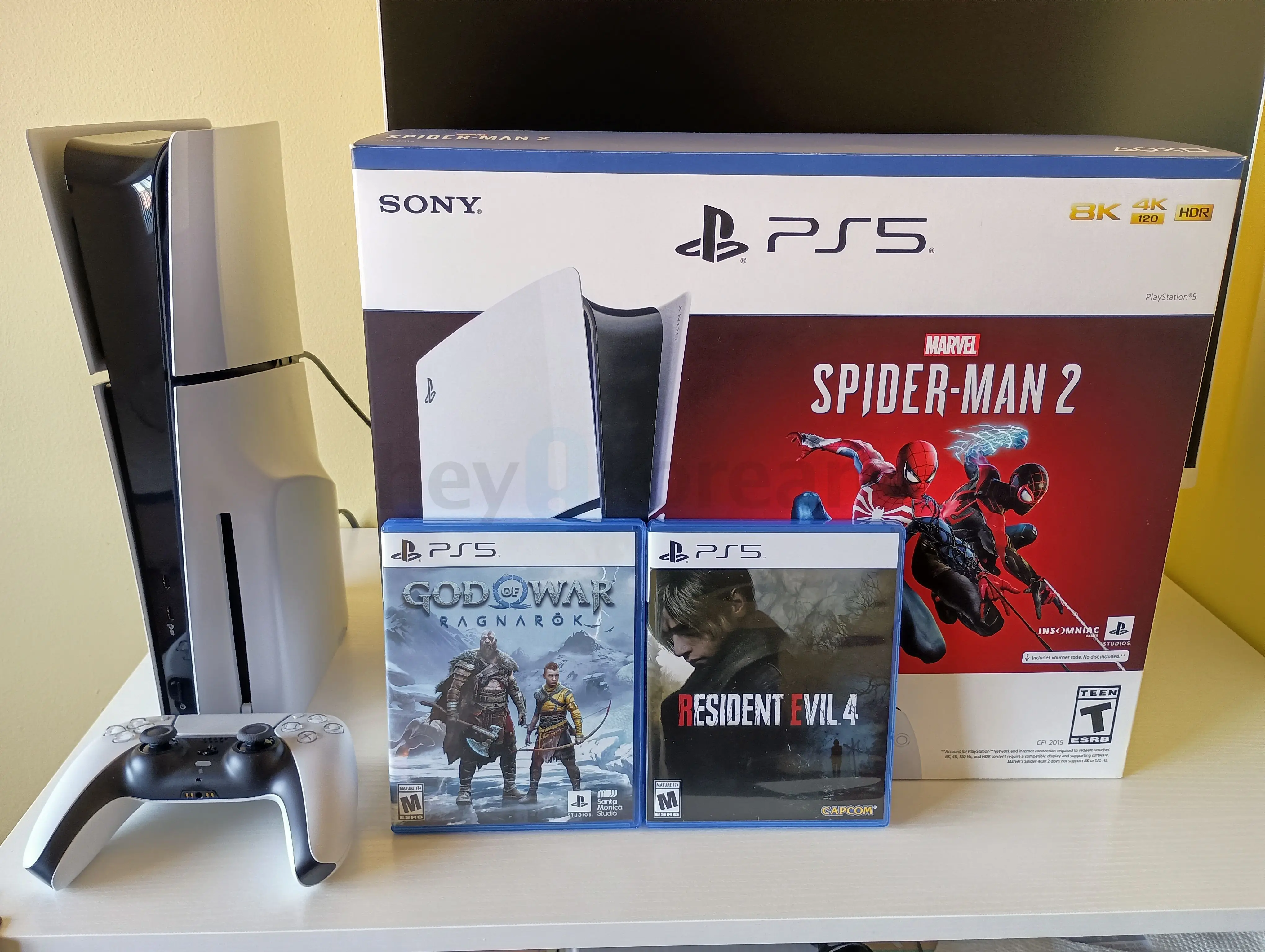 Ps5 slim disc + 게임 (Ps5 6개 & Ps4 17개)