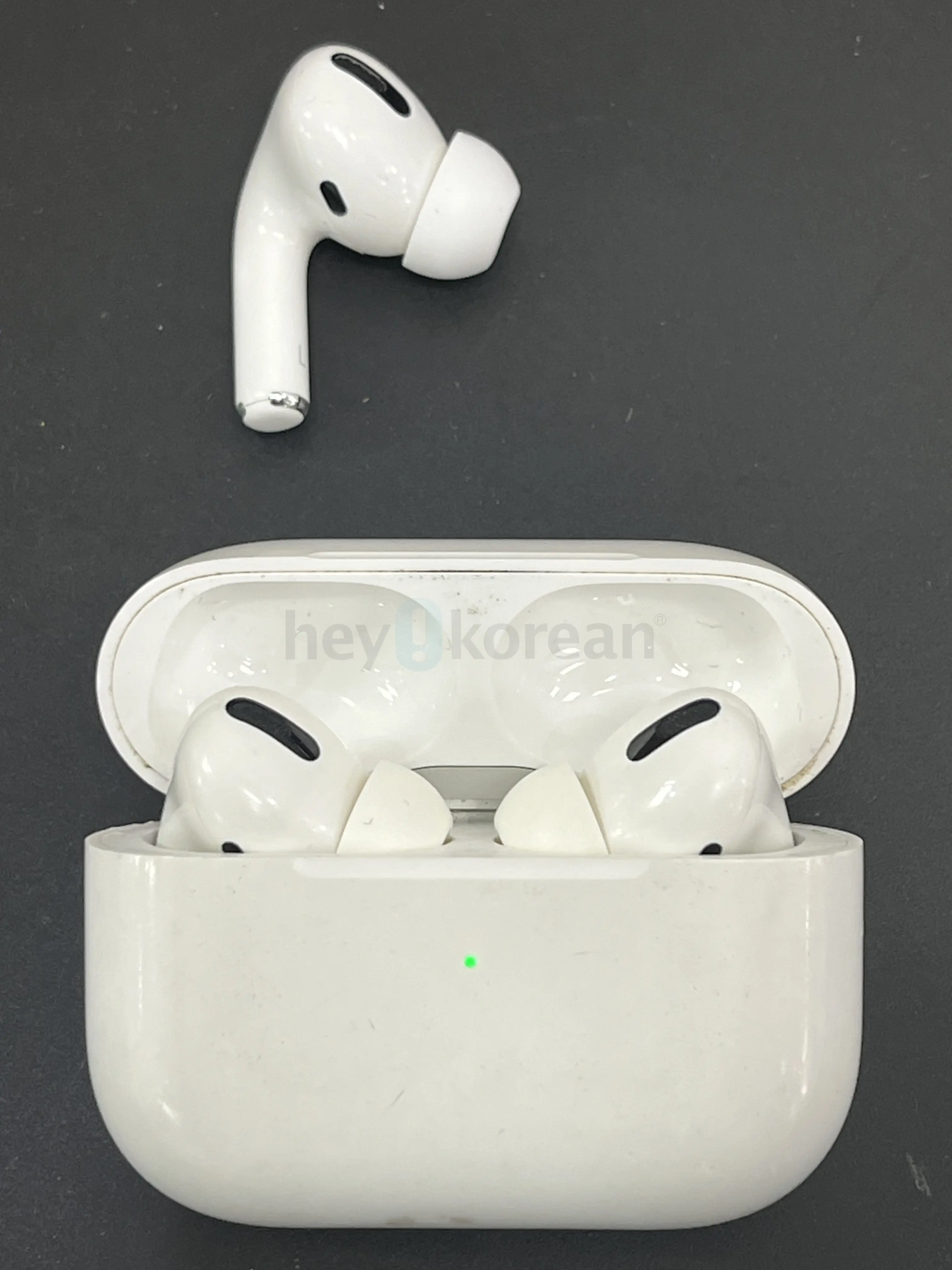 Ipod pro — Extra left ear pod